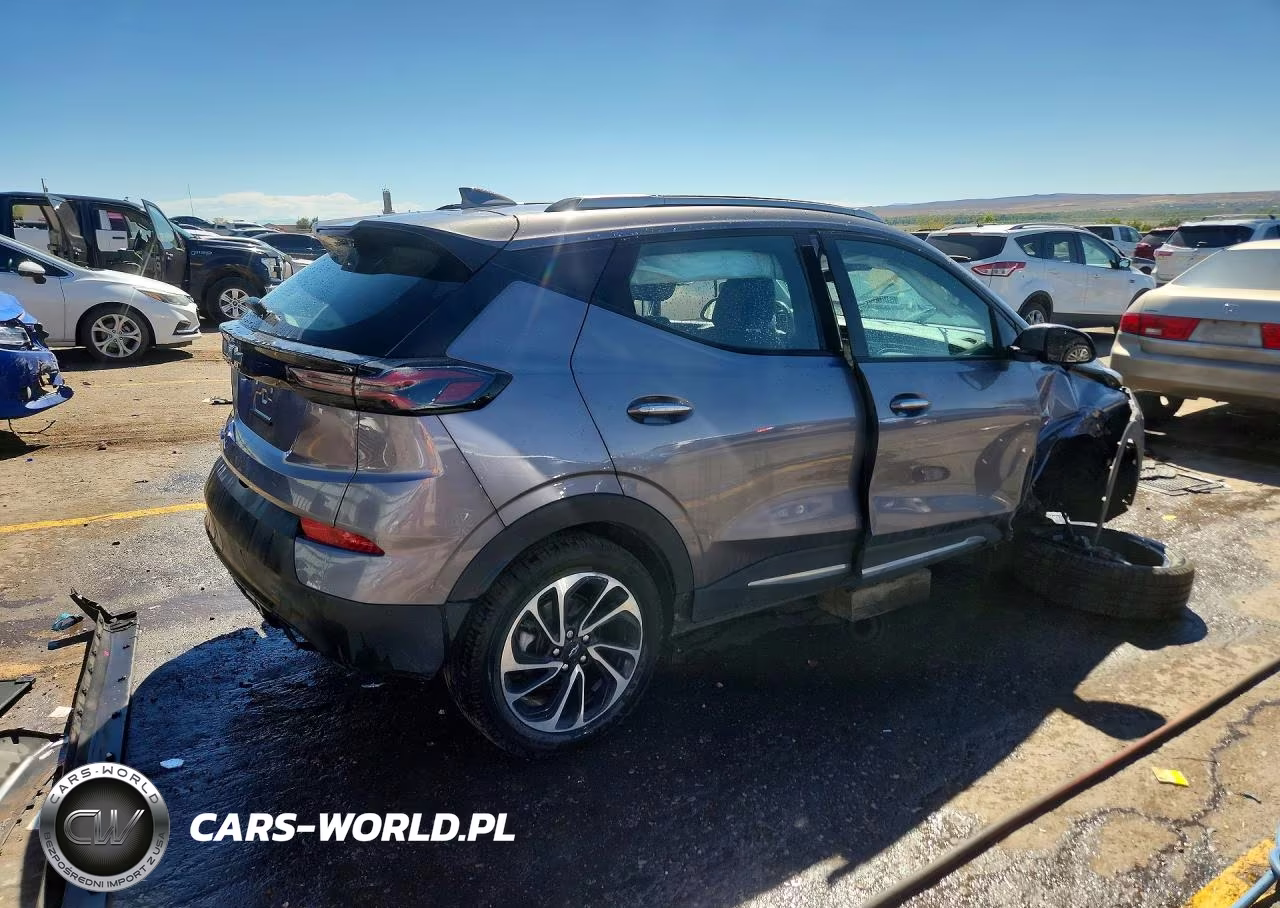 2023 Chevrolet Bolt Euv Premier VIN:1G1FZ6S02P4159548 - 3