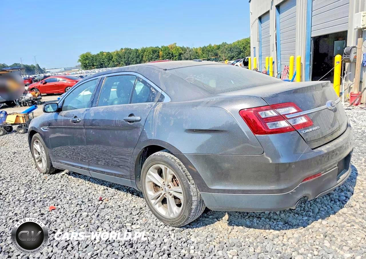 2018 Ford Taurus Sel VIN:1FAHP2E81JG100812 - 2