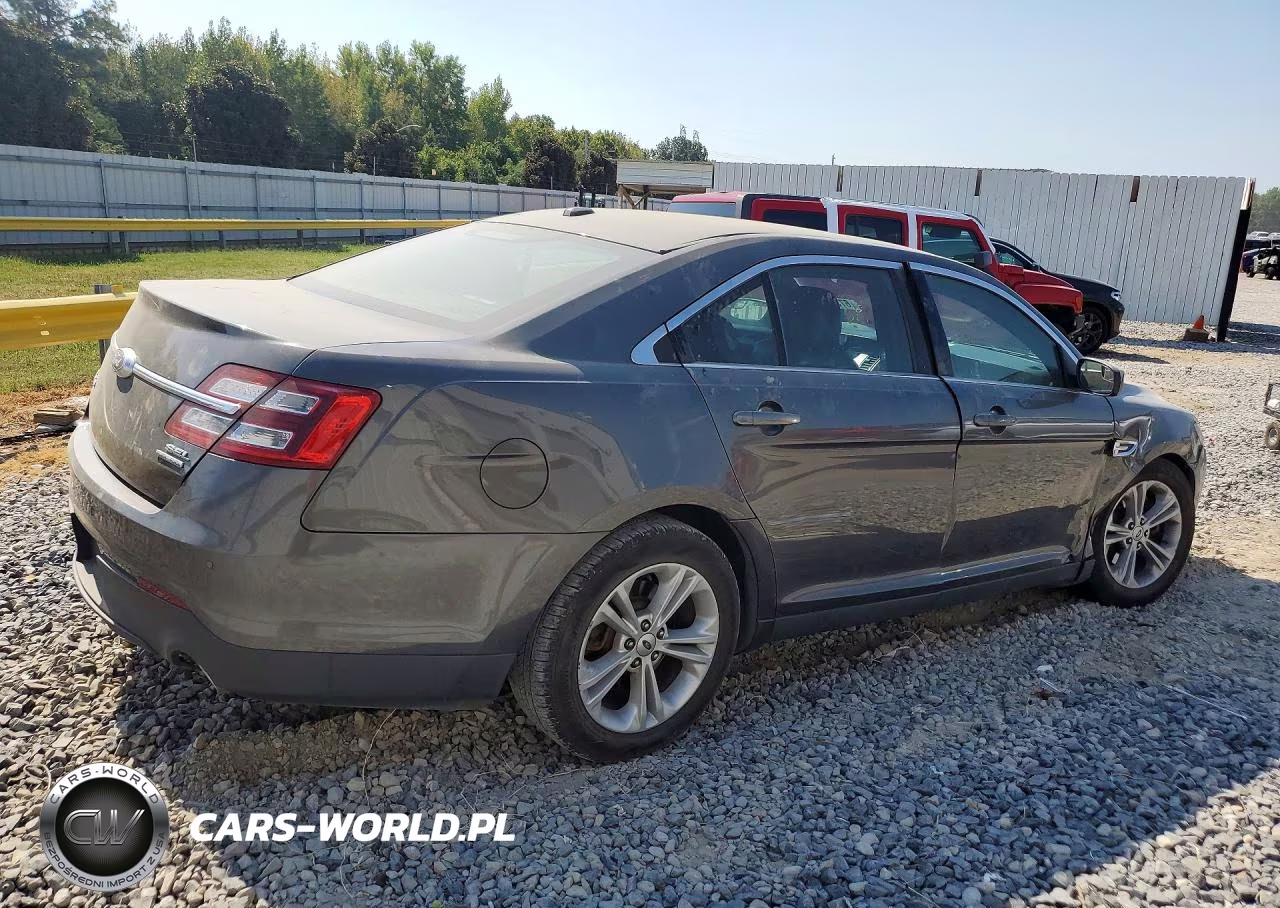 2018 Ford Taurus Sel VIN:1FAHP2E81JG100812 - 3