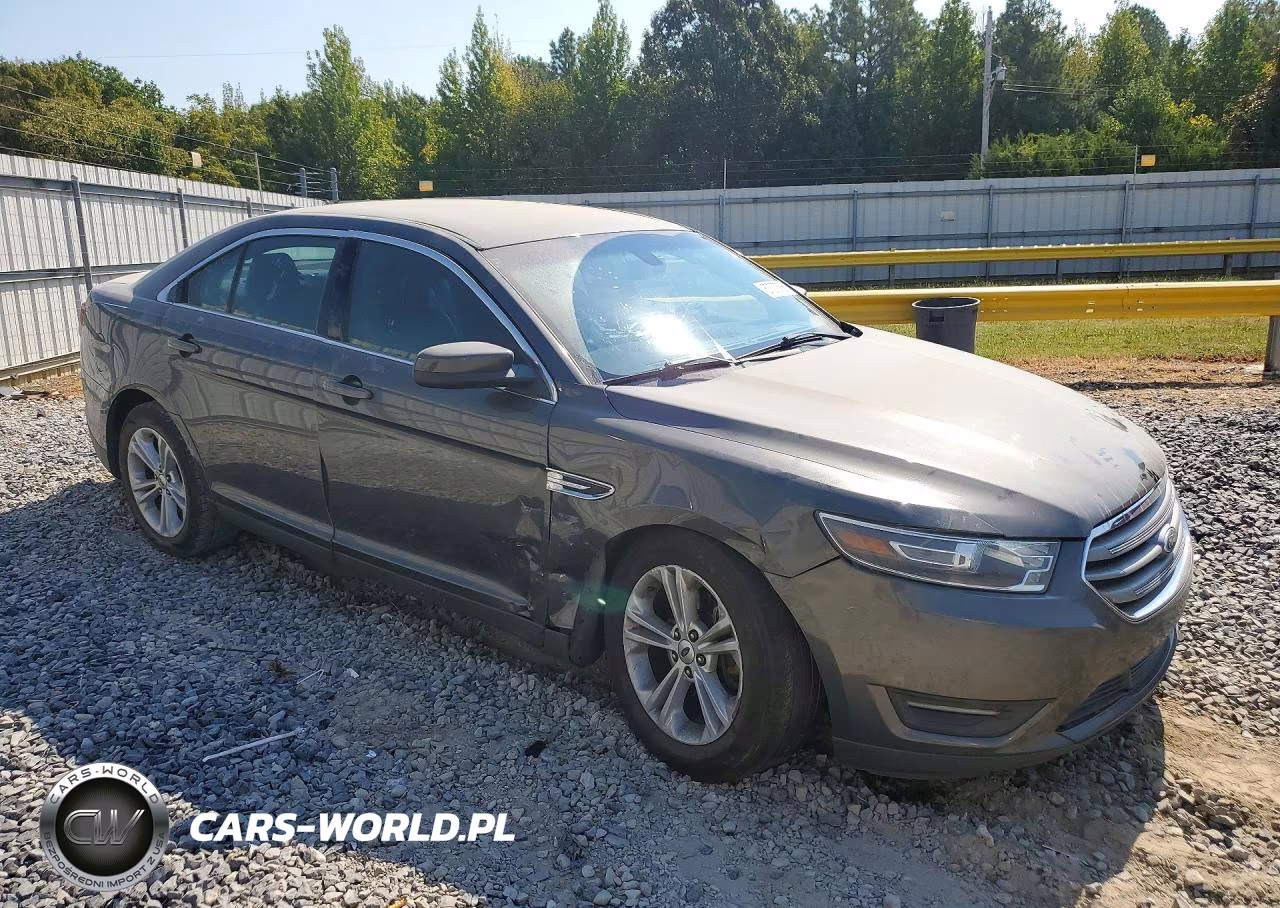 2018 Ford Taurus Sel VIN:1FAHP2E81JG100812 - 4