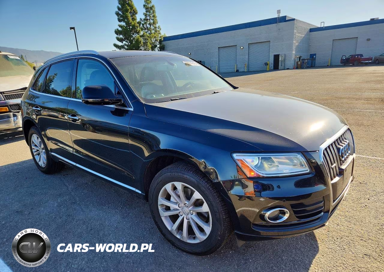 2016 Audi Q5 Premium Plus VIN:WA1L2AFP7GA082177 - 4