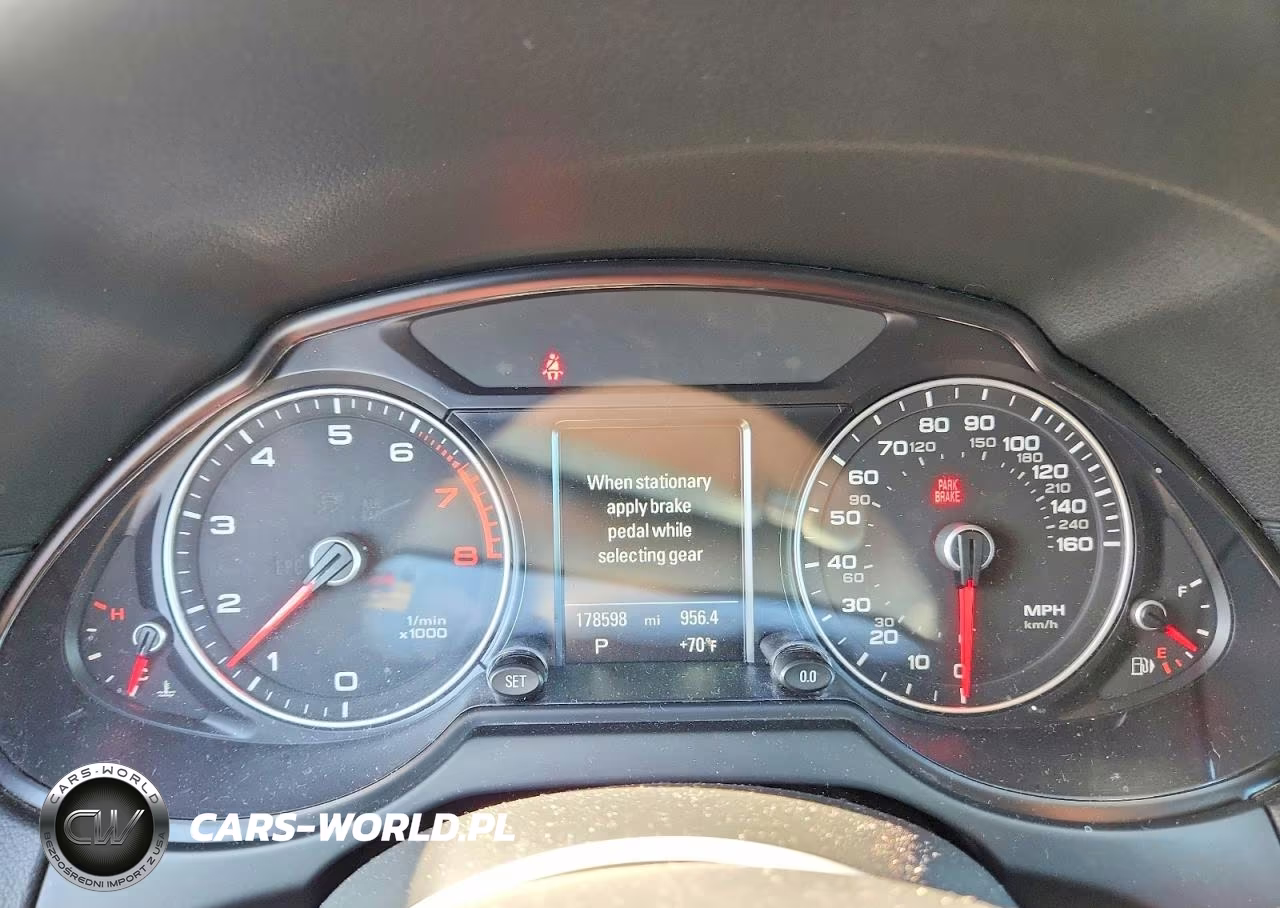 2016 Audi Q5 Premium Plus VIN:WA1L2AFP7GA082177 - 9