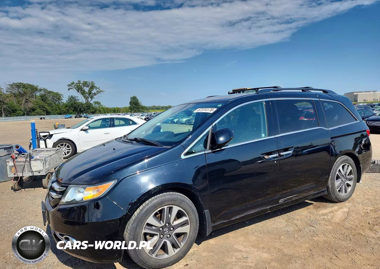 2015 Honda Odyssey Touring VIN:5FNRL5H96FB120751 - 1