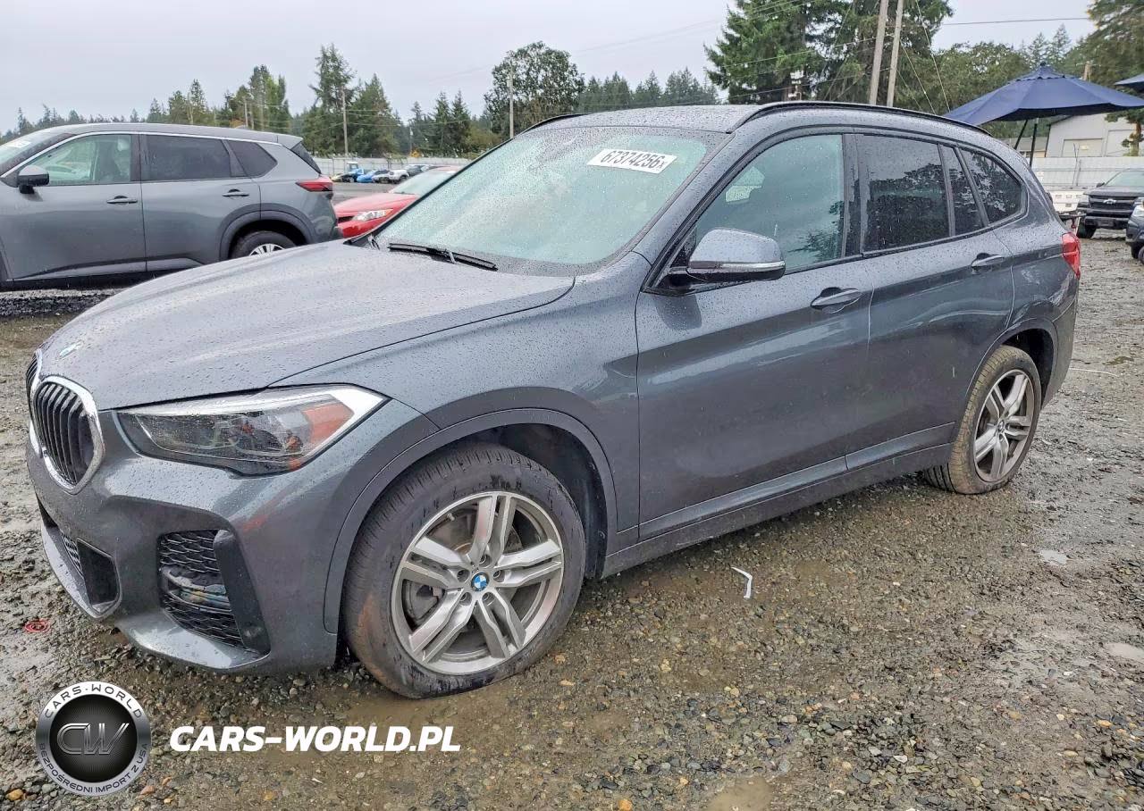 2020 BMW X1 xDrive28I – zdjęcie 1 z 13