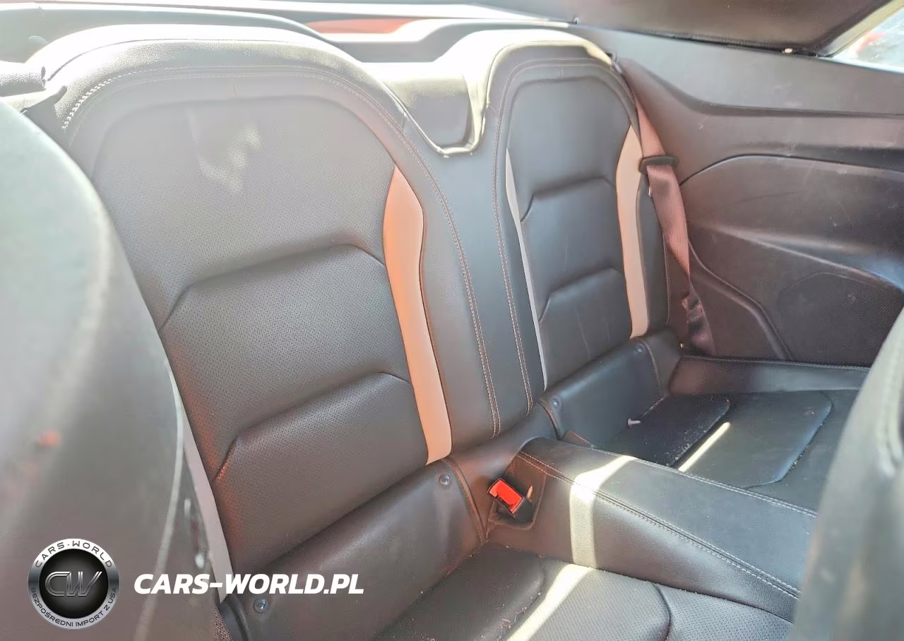 2020 Chevrolet Camaro Lt VIN:1G1FD3DS7L0112786 - 10