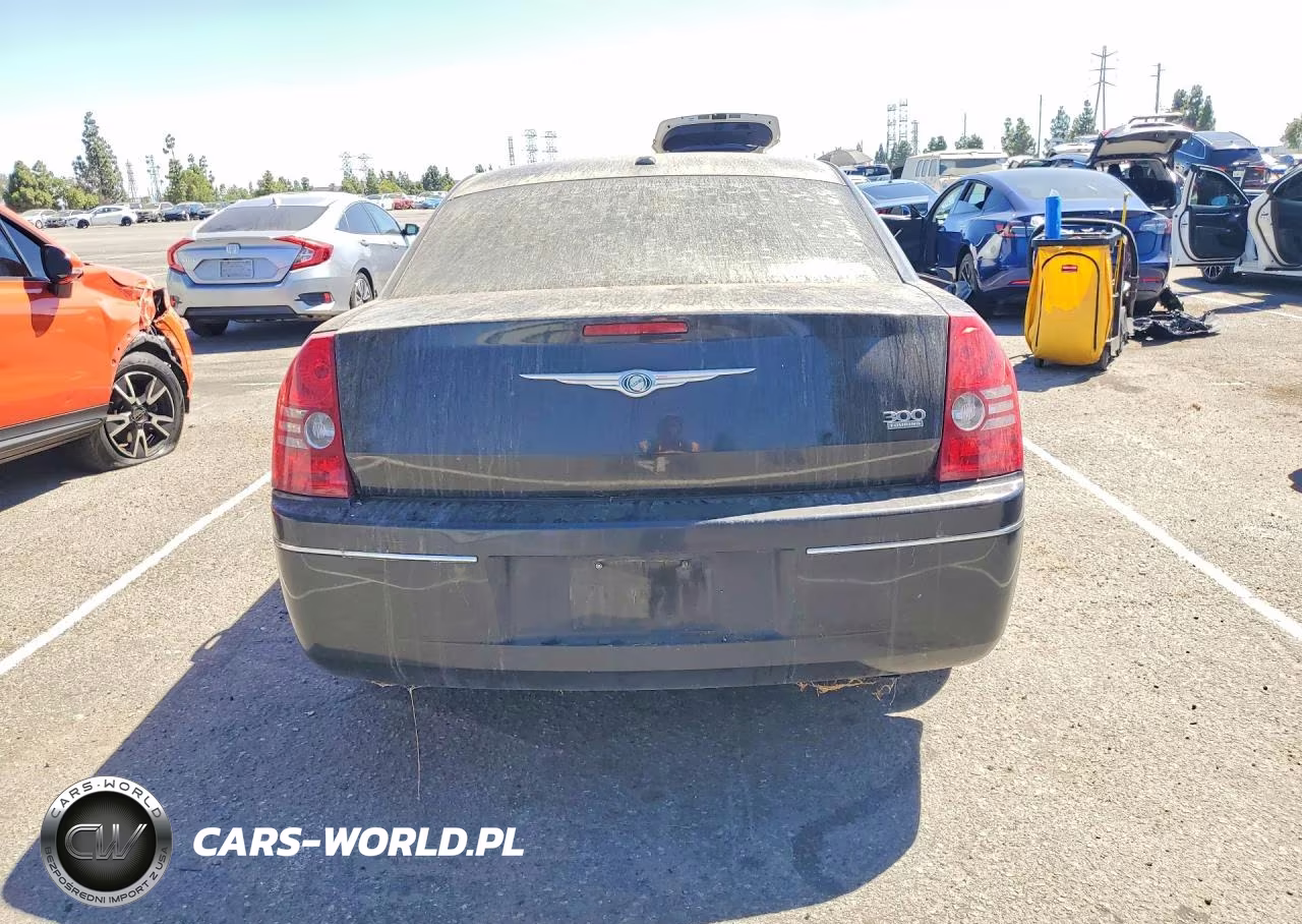 2009 Chrysler 300 Touring VIN:2C3LA53V09H554411 - 6