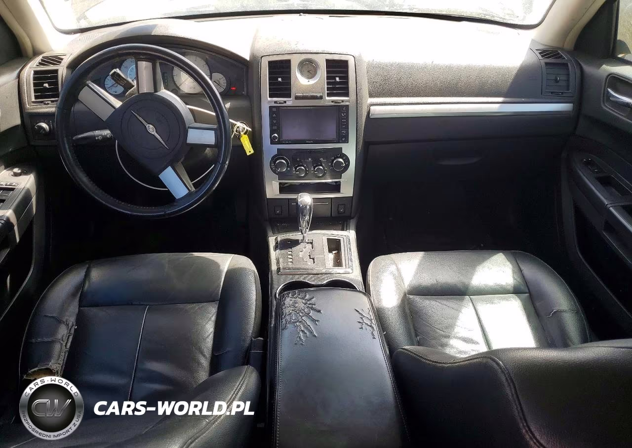 2009 Chrysler 300 Touring VIN:2C3LA53V09H554411 - 8
