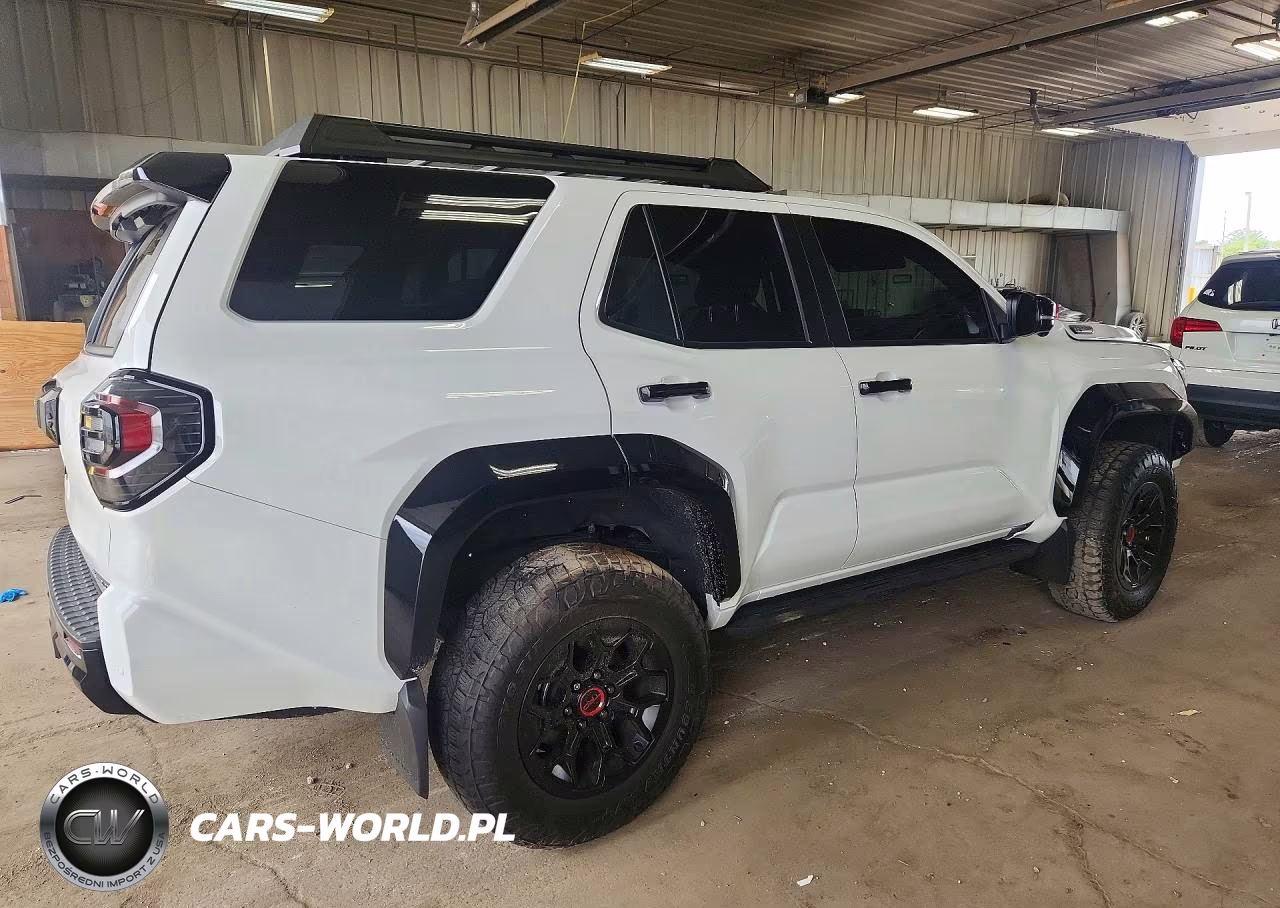 2025 Toyota 4Runner Trd Pro Hv VIN:JTEVB5BR4S5025476 - 3