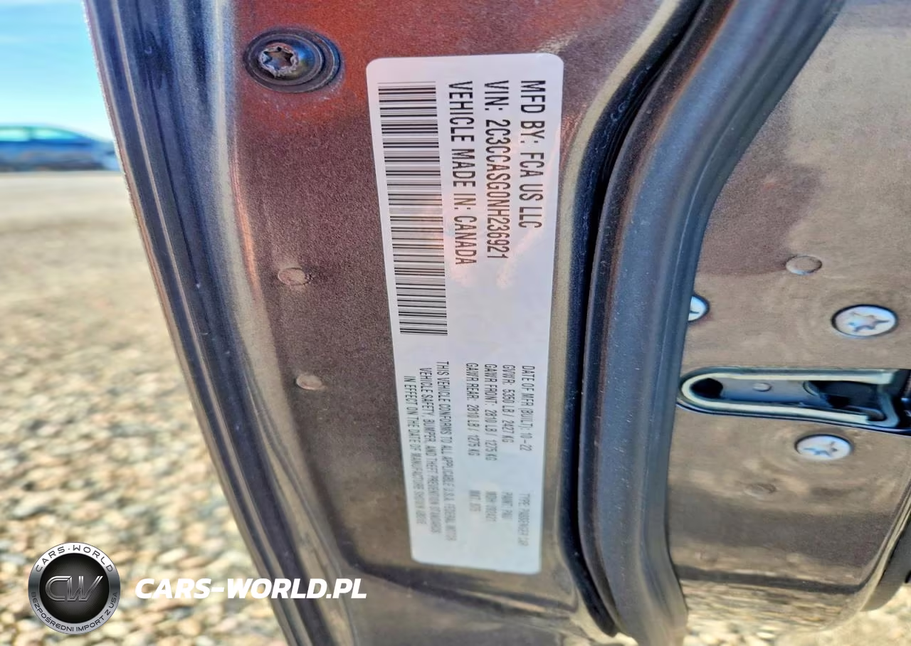2022 Chrysler 300 Touring L VIN:2C3CCASG0NH236921 - 13