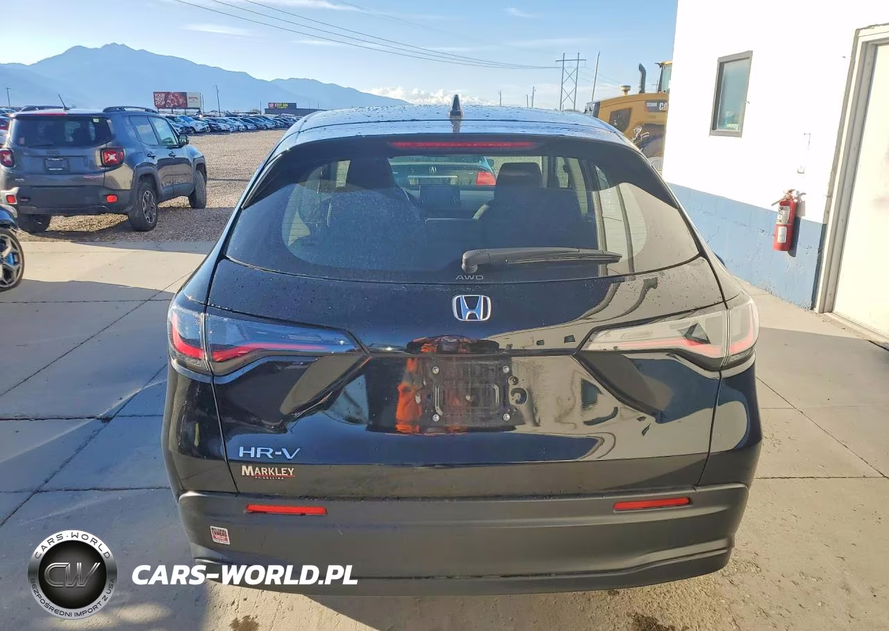 2025 Honda Hr-V Lx VIN:3CZRZ2H32SM749531 - 6