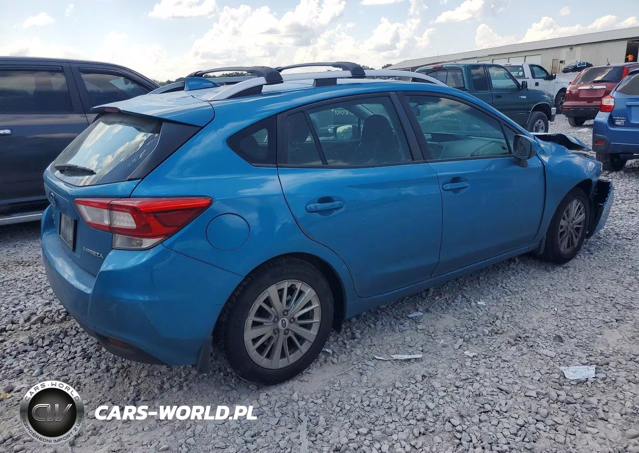 2018 Subaru Impreza Premium Plus VIN:4S3GTAD64J3713820 - 3