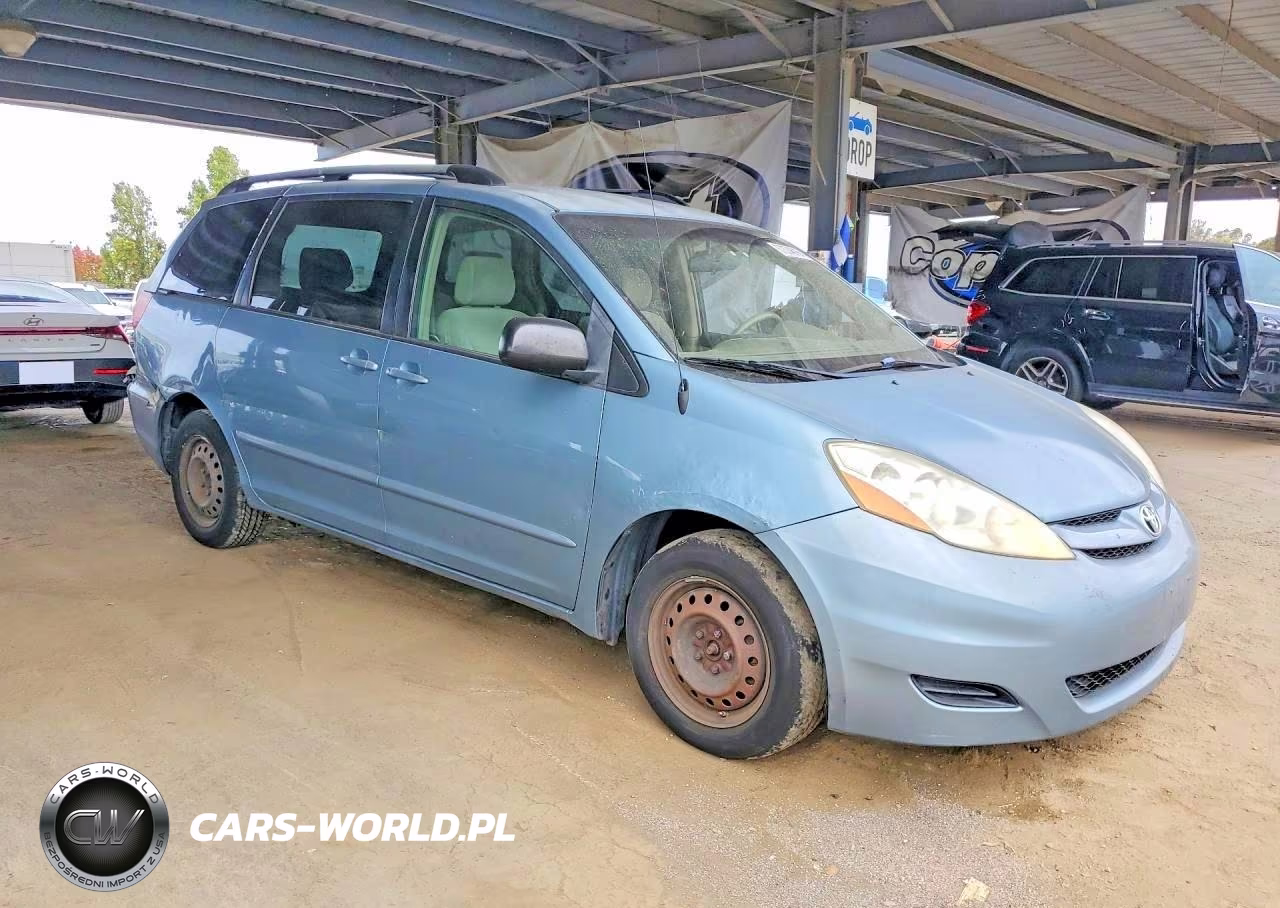 2007 Toyota Sienna Le 8-Passenger VIN:5TDZK23C07S065425 - 4