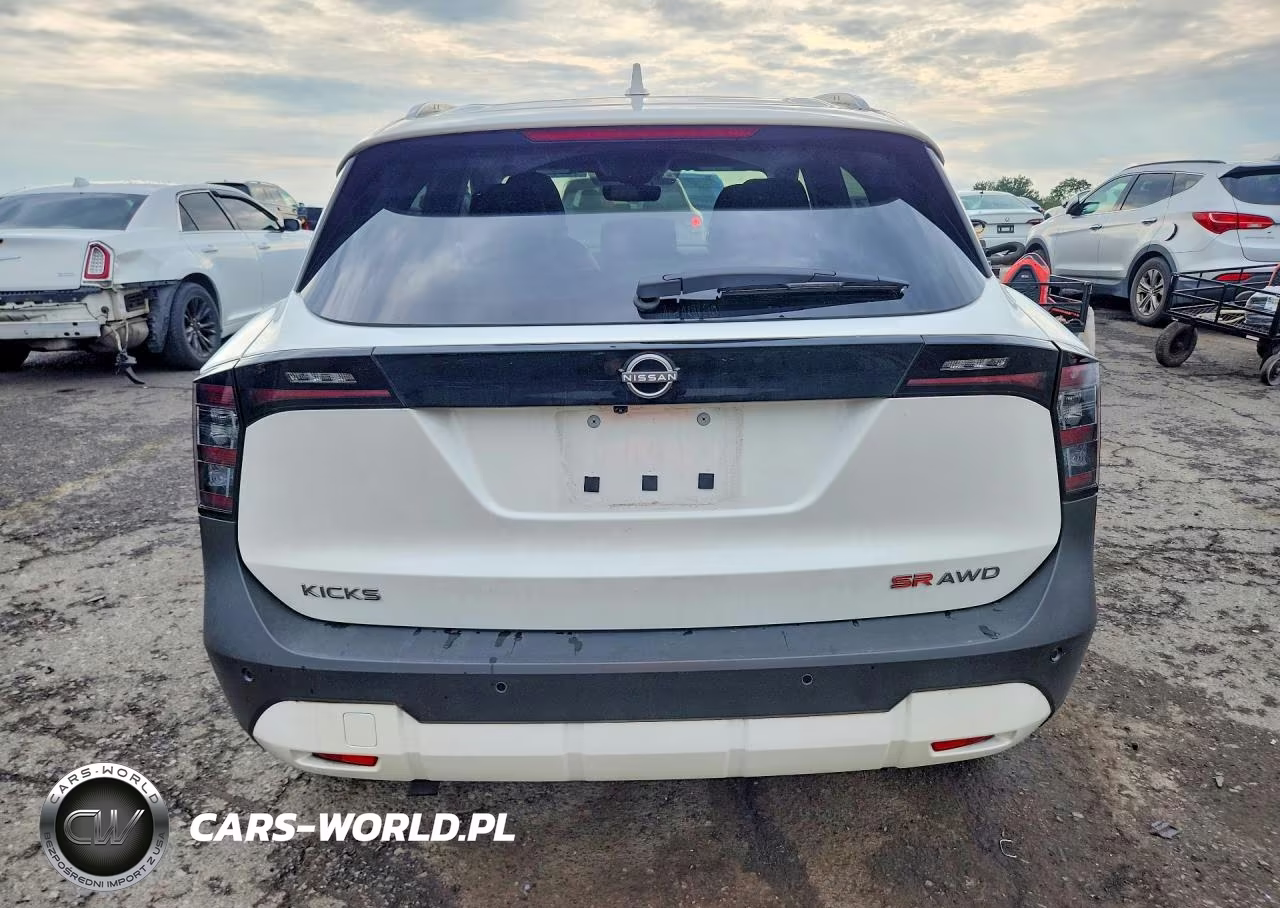 2025 Nissan Kicks Sr VIN:3N8AP6DD3SL367016 - 6