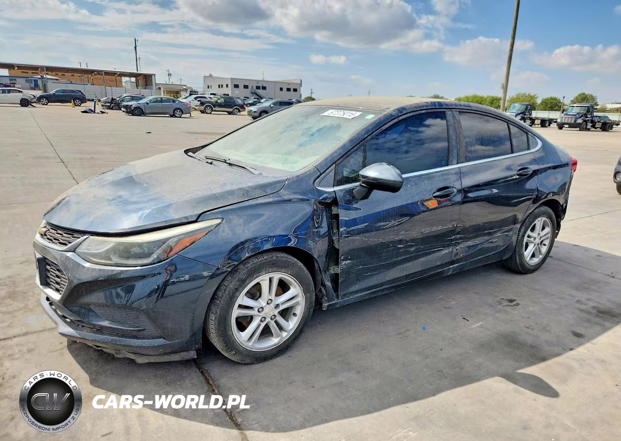 2017 Chevrolet Cruze Lt – zdjęcie 1 z 13