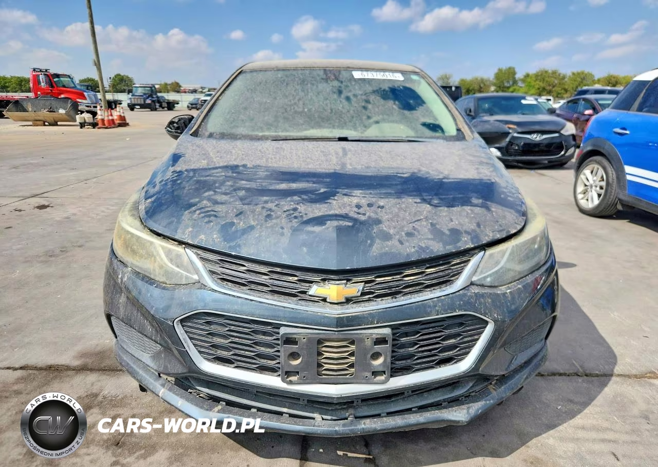 2017 Chevrolet Cruze Lt VIN:1G1BE5SM8H7184932 - 5