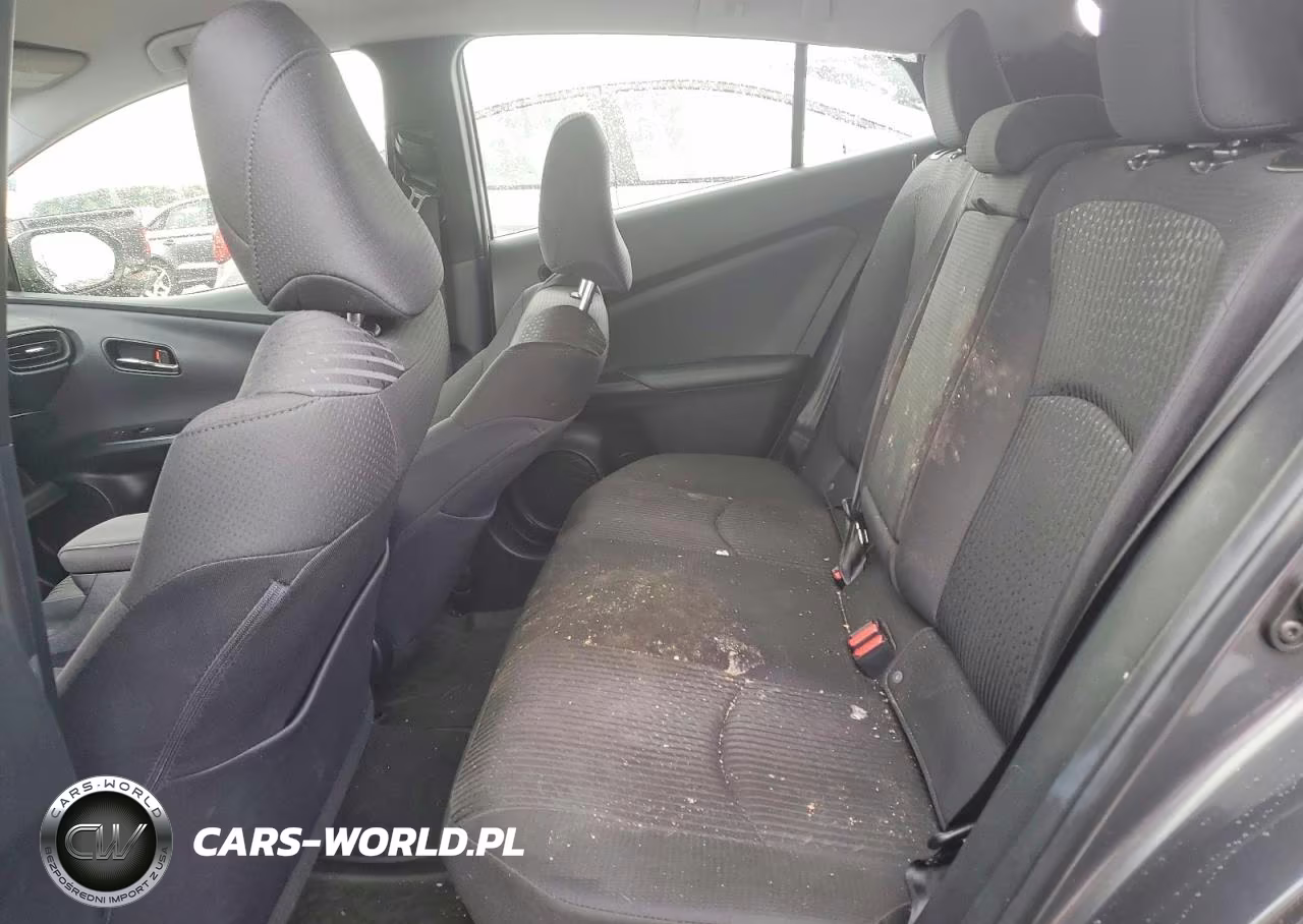 2017 Toyota Prius Two VIN:JTDKBRFU3H3029956 - 10