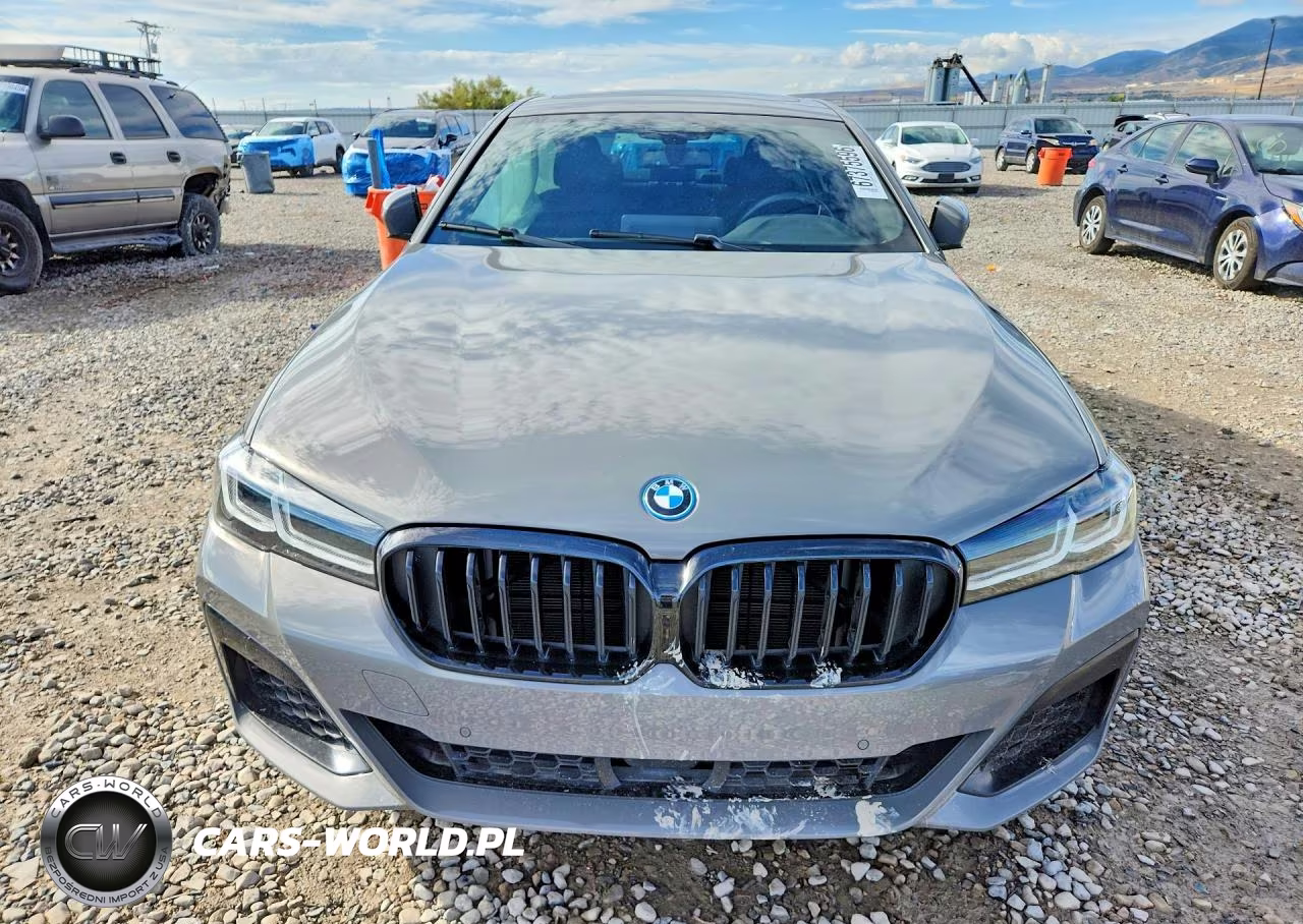 2022 BMW 530Xe VIN:WBA33AG0XNCJ91736 - 5