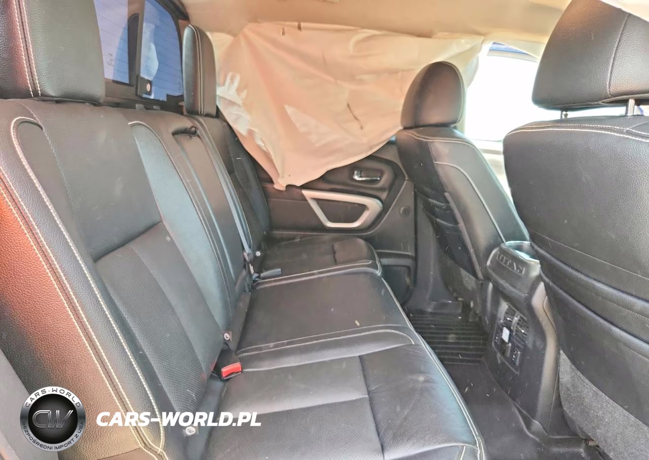 2018 Nissan Titan S VIN:1N6AA1E56JN539137 - 10