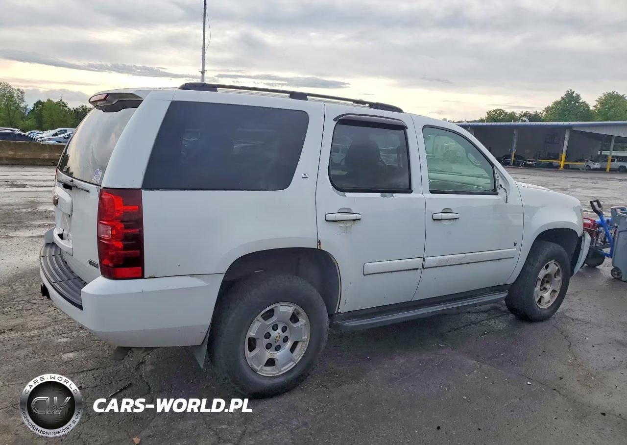 2007 Chevrolet Tahoe K1500 VIN:1GNFK13007J336846 - 3