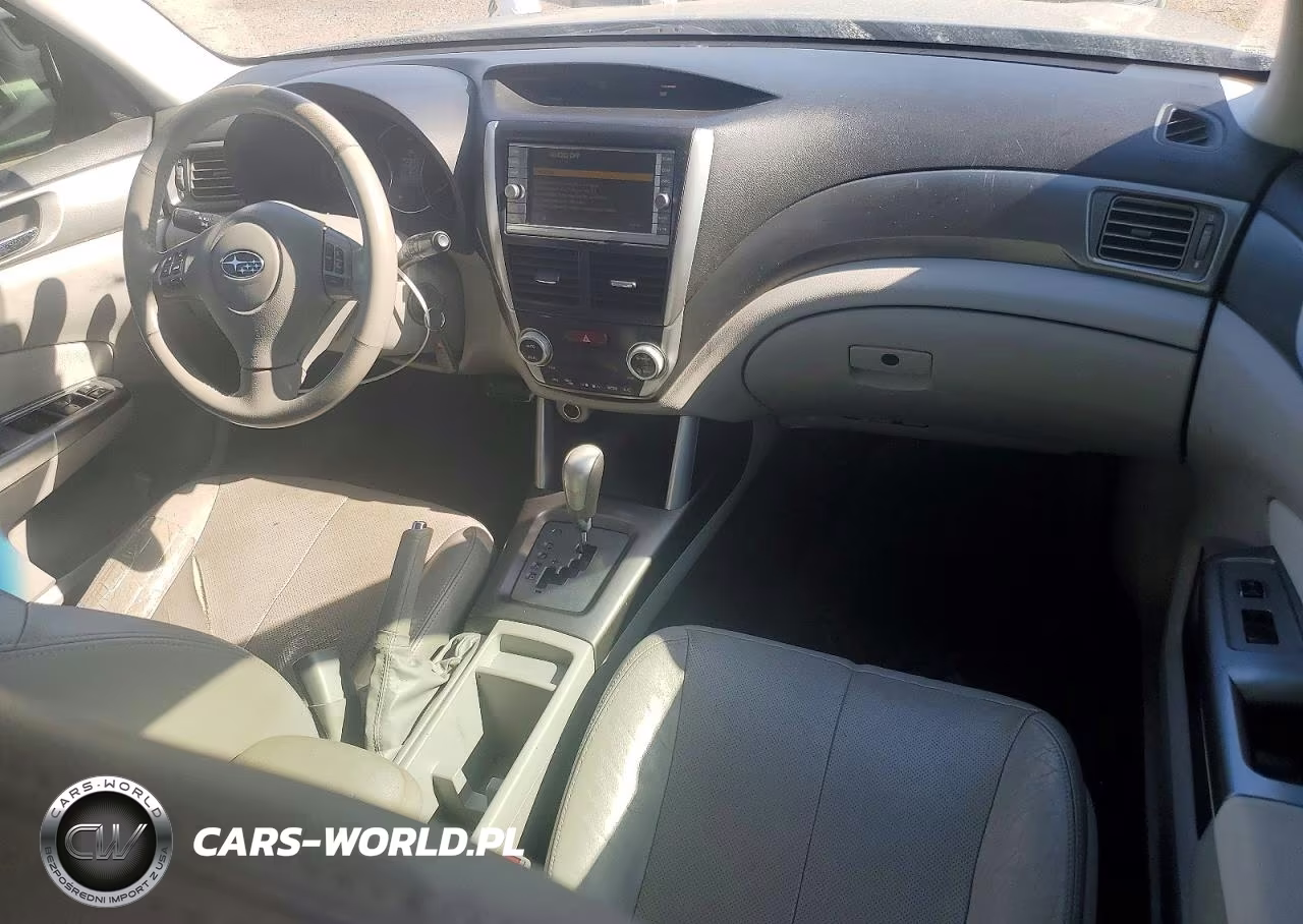 2011 Subaru Forester Touring VIN:JF2SHAHC1BH712402 - 8