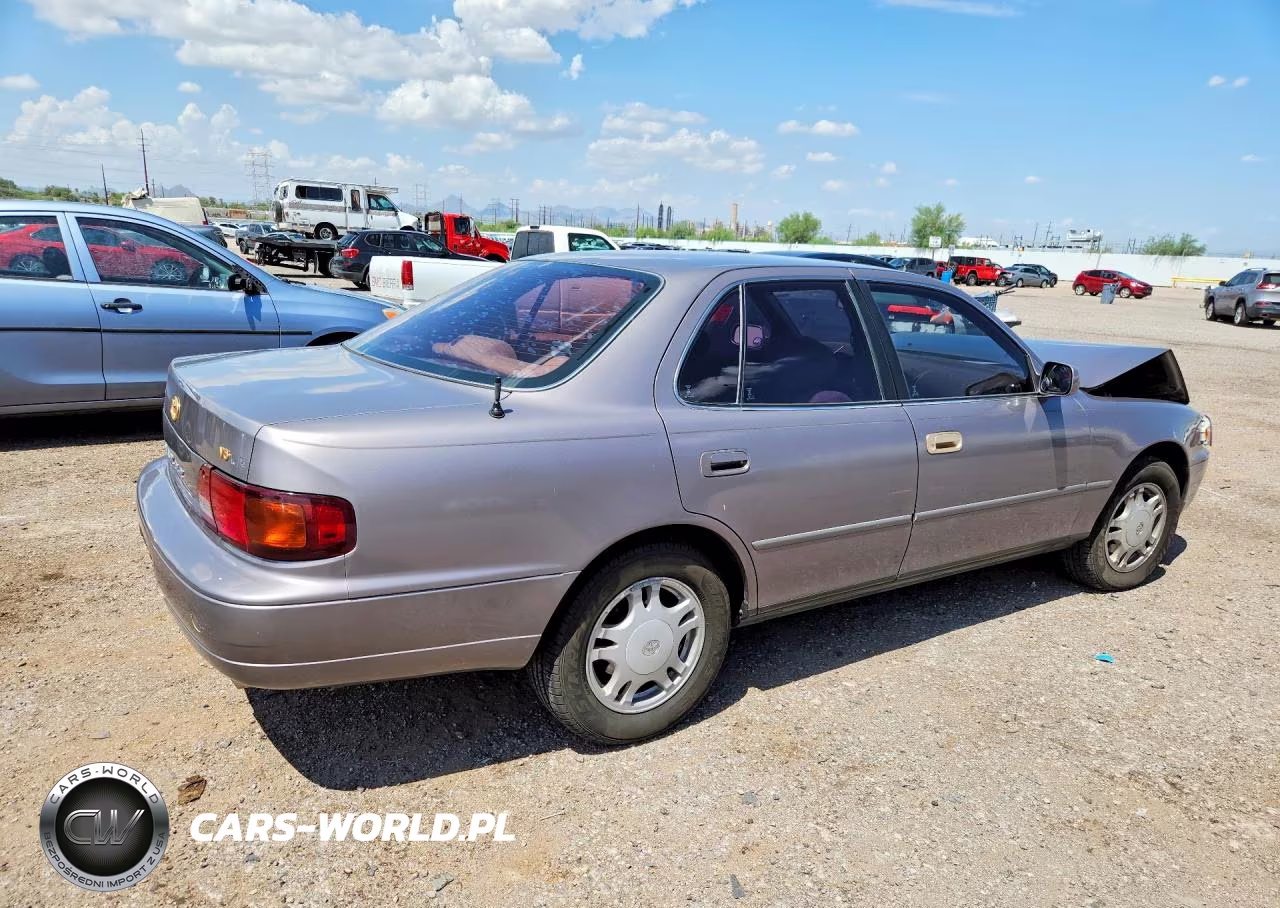 1996 Toyota Camry Le V6 VIN:4T1BF12K9TU136759 - 3