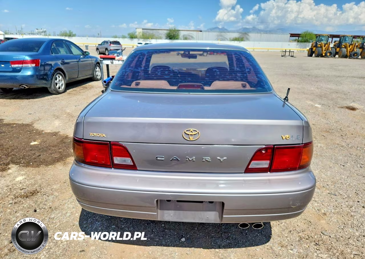 1996 Toyota Camry Le V6 VIN:4T1BF12K9TU136759 - 6