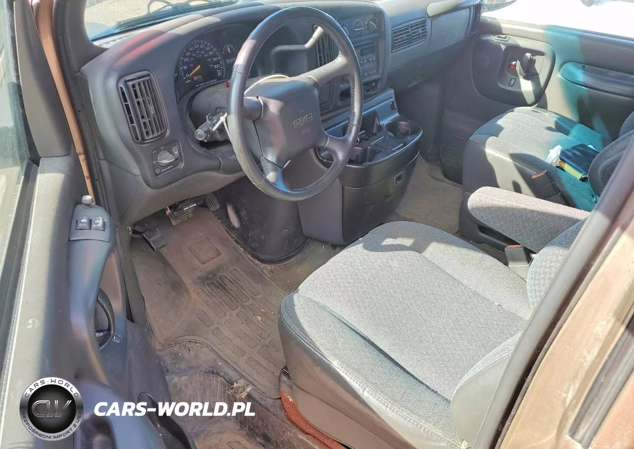 2002 GMC Savana G1500 VIN:1GKFG15R321202335 - 8
