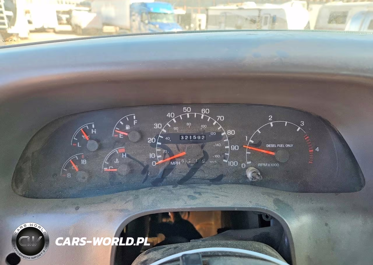 2006 Ford F650 VIN:3FDNX65H8YMA82695 - 9