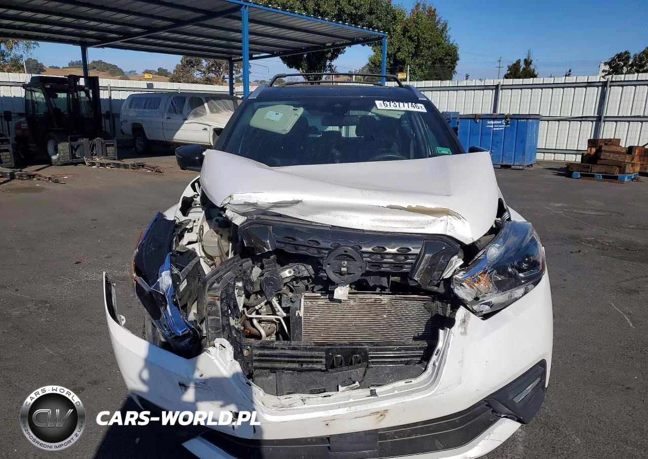 2020 Nissan Kicks Sr VIN:3N1CP5DV1LL493371 - 5