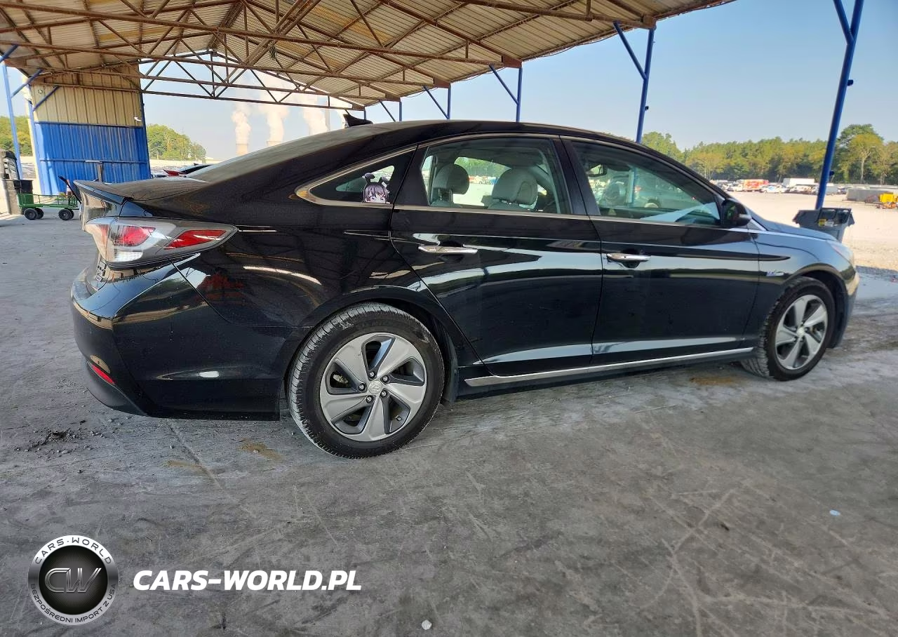 2017 Hyundai Sonata Plug-In Hybrid Limited VIN:KMHE54L23HA045186 - 3
