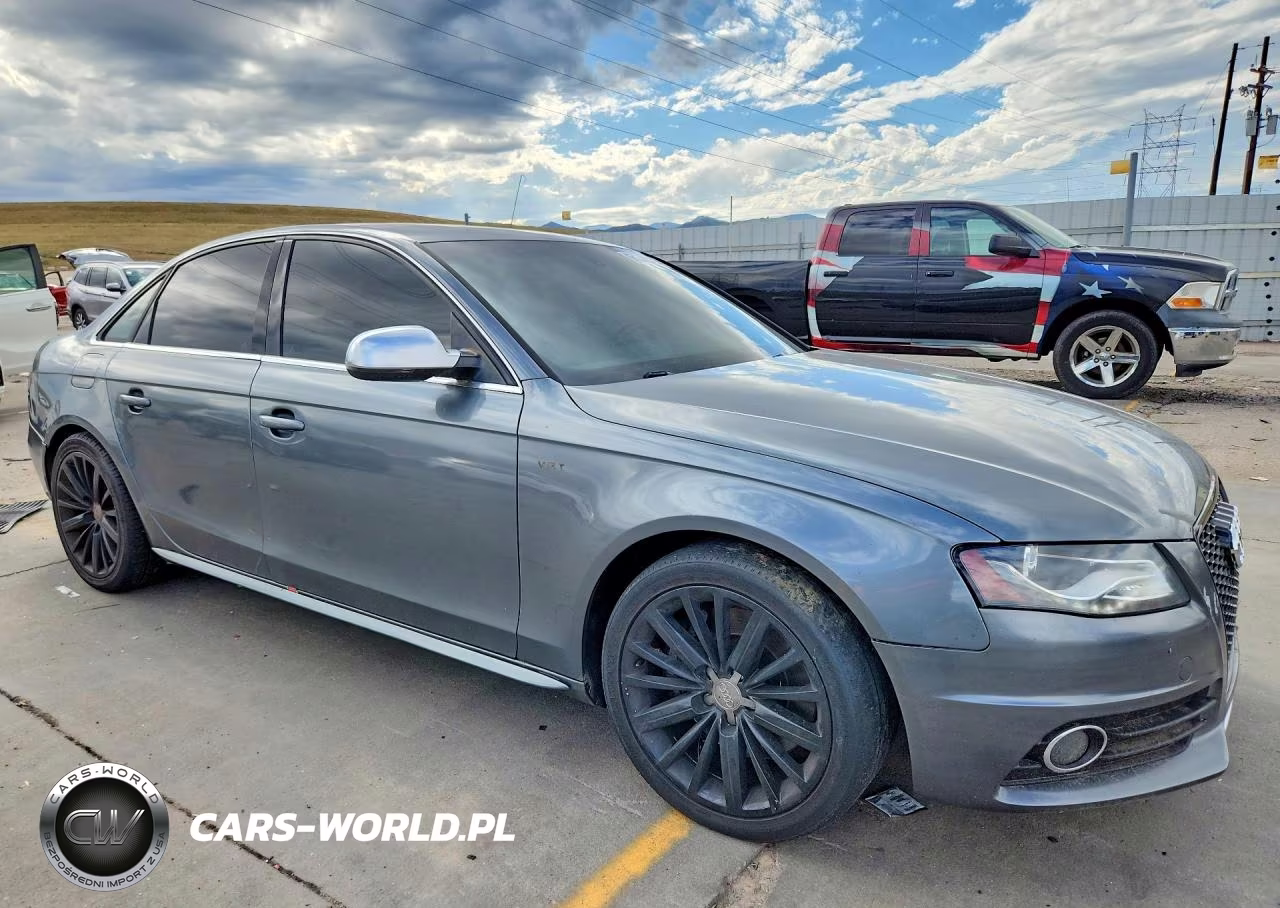 2012 Audi S4 Premium Plus VIN:WAUBGAFLXCA061976 - 4