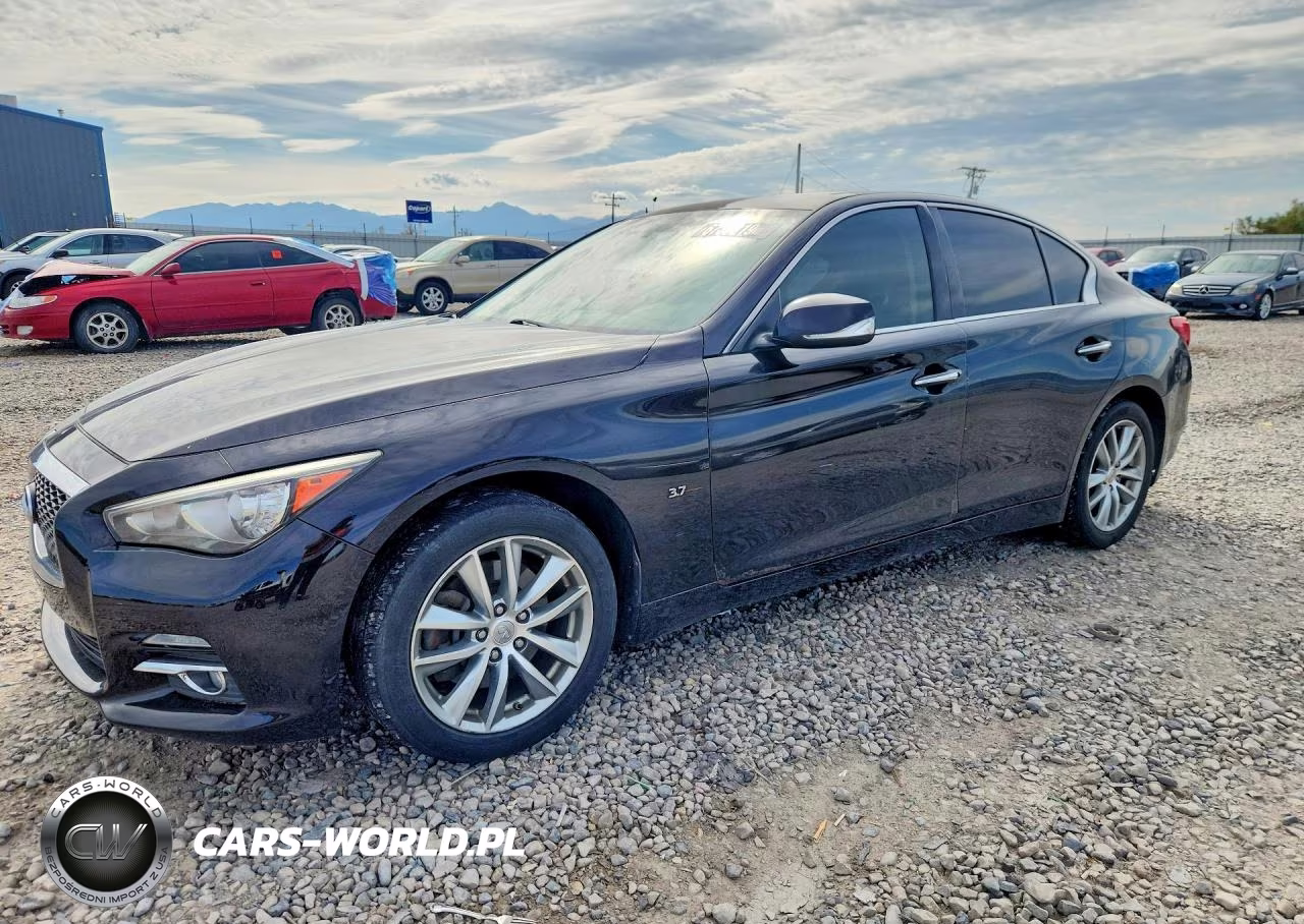 2014 Infiniti Q50 Premium