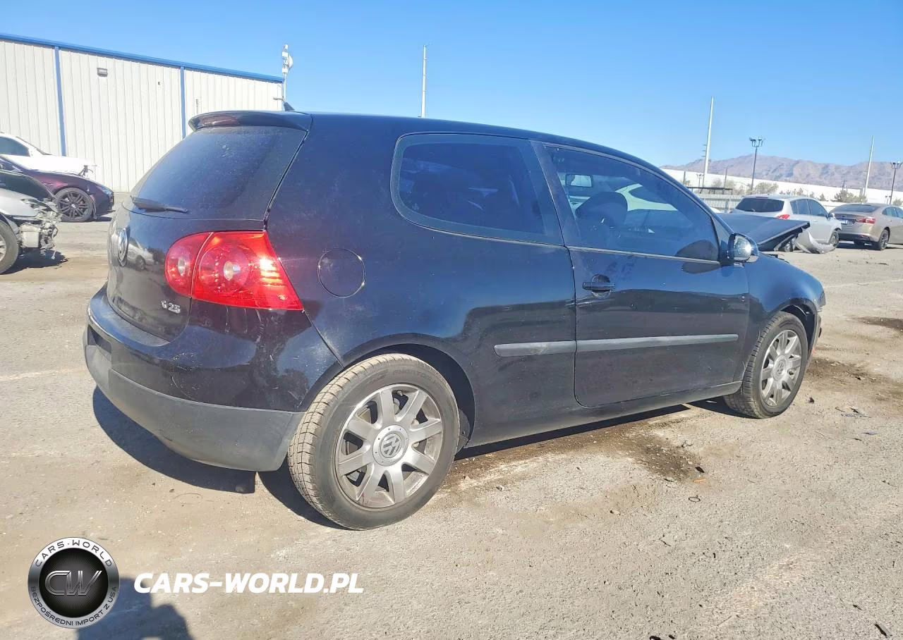 2007 Volkswagen Rabbit VIN:WVWBS71K87W240450 - 3