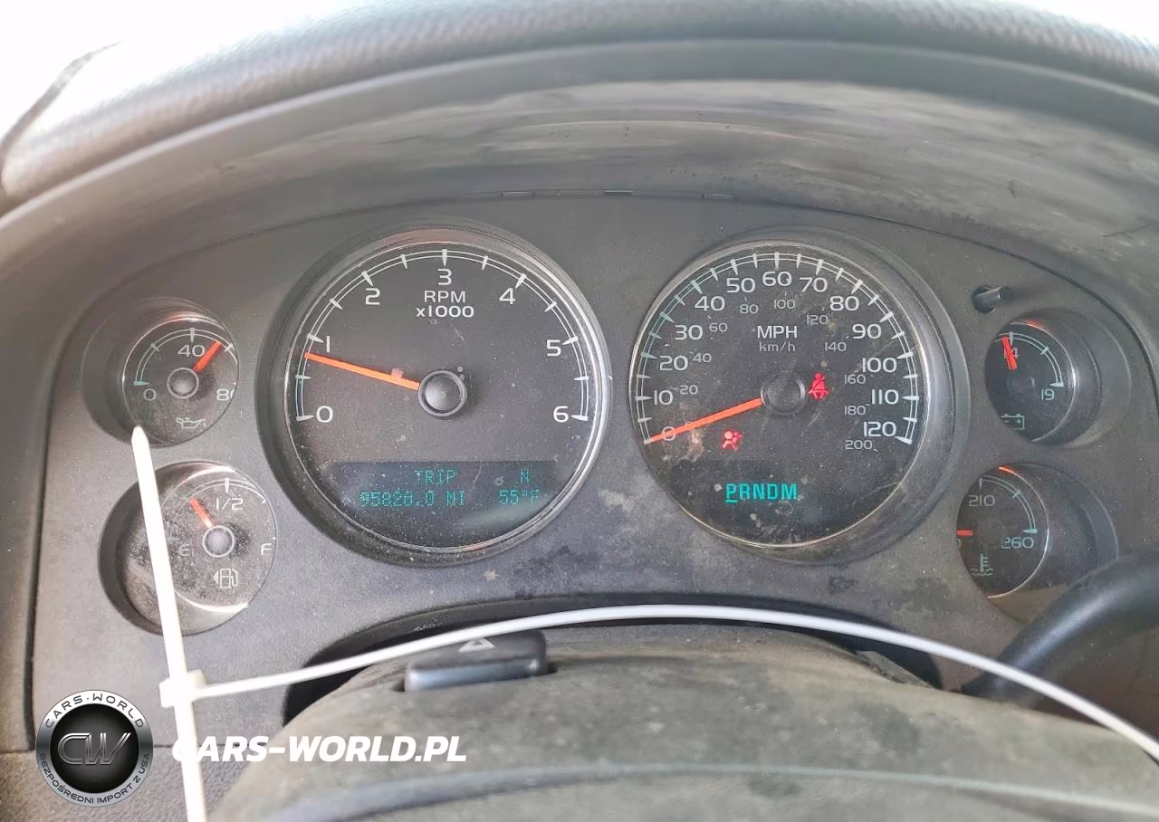 2010 Chevrolet Suburban K1500 Lt VIN:1GNUKJE31AR273358 - 9