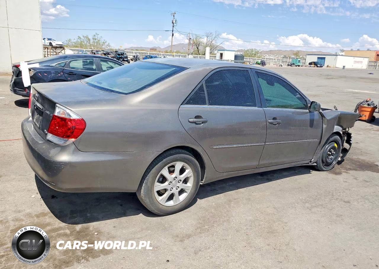 2006 Toyota Camry Xle V6 VIN:4T1BF30KX6U631605 - 3