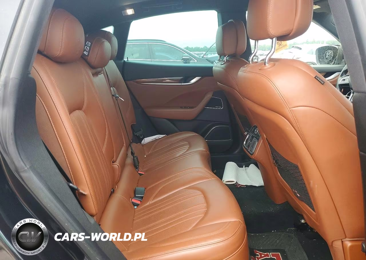 2017 Maserati Levante S Luxury VIN:ZN661YUL0HX225837 - 11