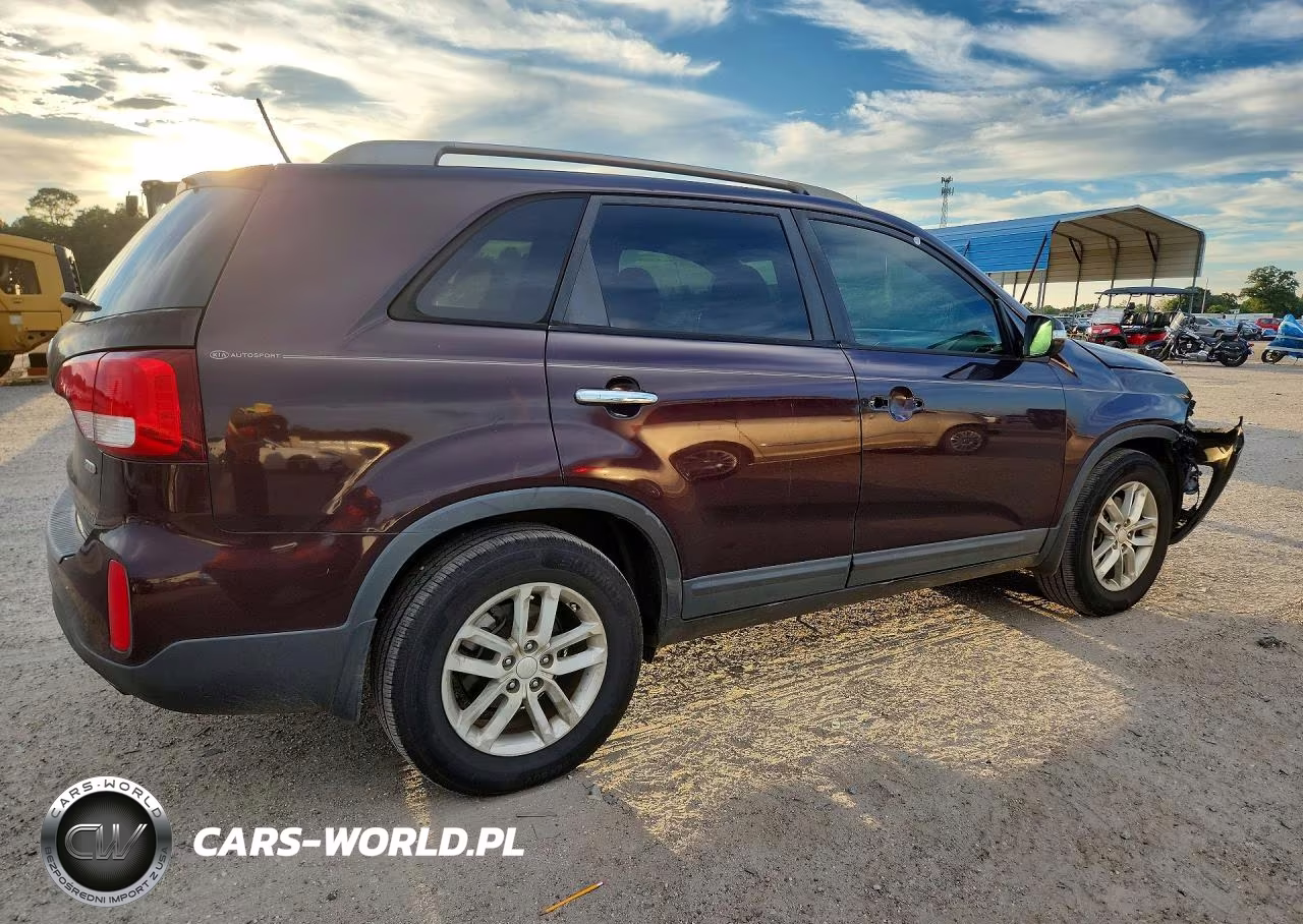 2015 Kia Sorento Lx VIN:5XYKT4A61FG572773 - 3