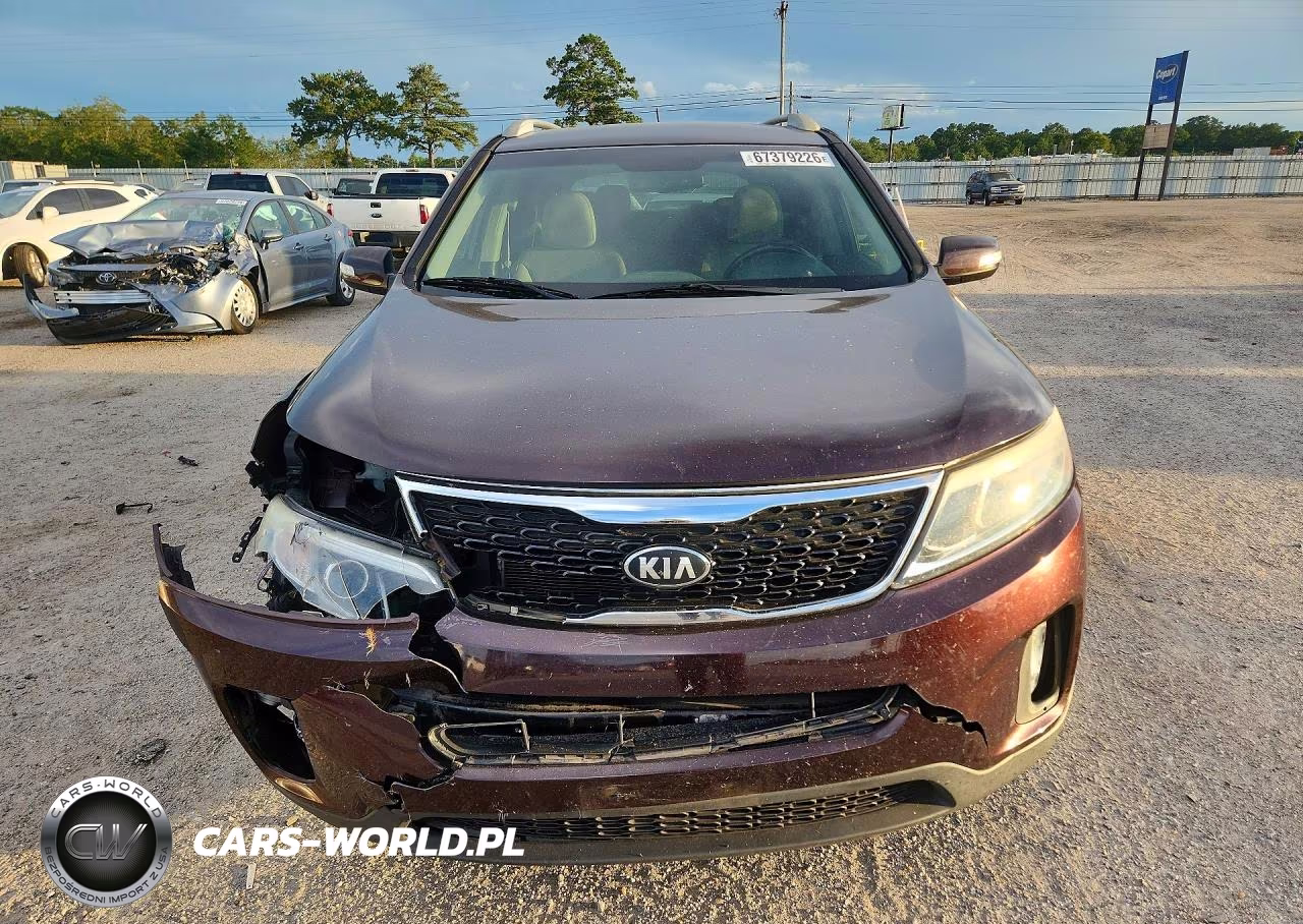 2015 Kia Sorento Lx VIN:5XYKT4A61FG572773 - 5