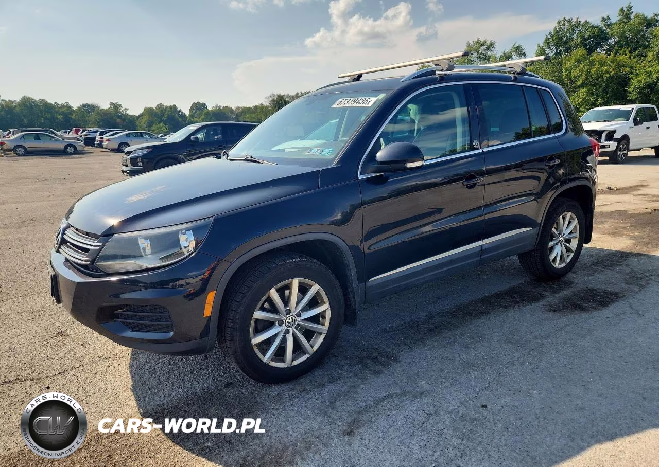 2017 Volkswagen Tiguan Wolfsburg VIN:WVGSV7AXXHK008939 - 1