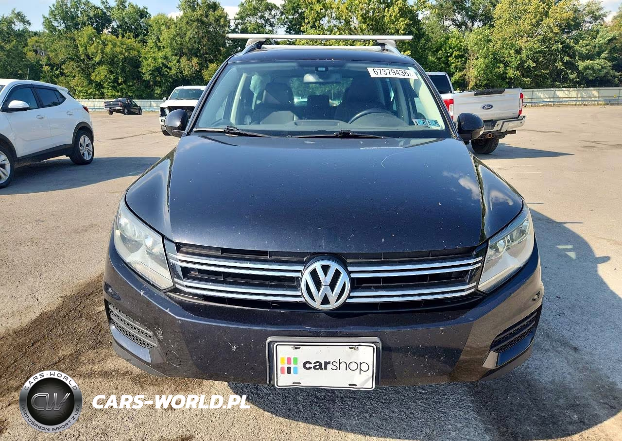 2017 Volkswagen Tiguan Wolfsburg VIN:WVGSV7AXXHK008939 - 5