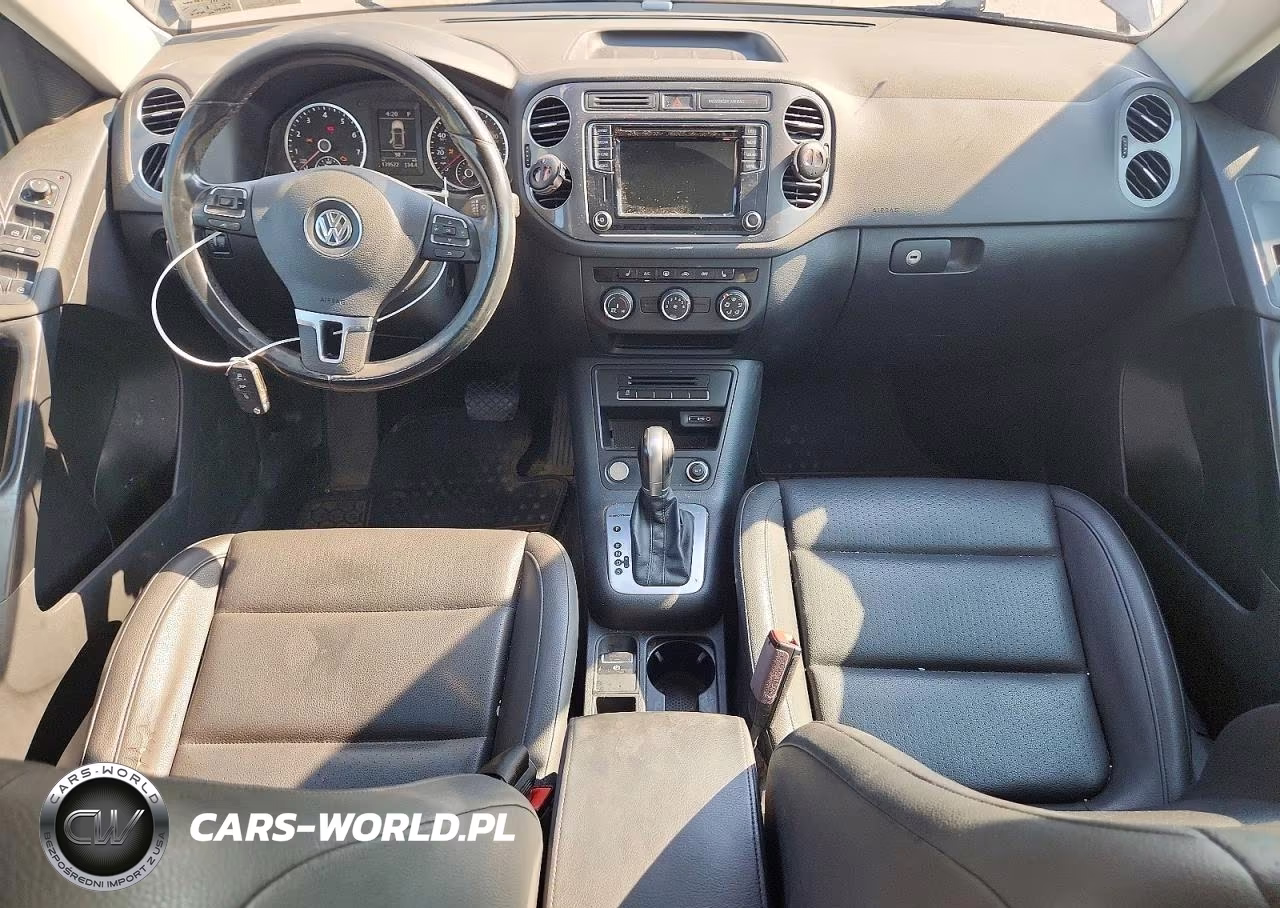 2017 Volkswagen Tiguan Wolfsburg VIN:WVGSV7AXXHK008939 - 8