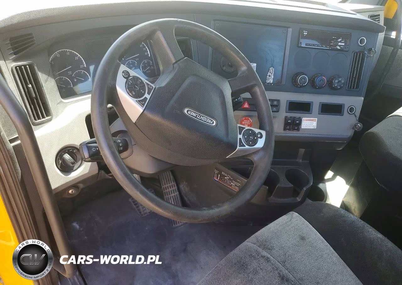 2022 Freightliner Cascadia 126 Semi Truck VIN:3AKBHKDV1NSMZ3306 - 8