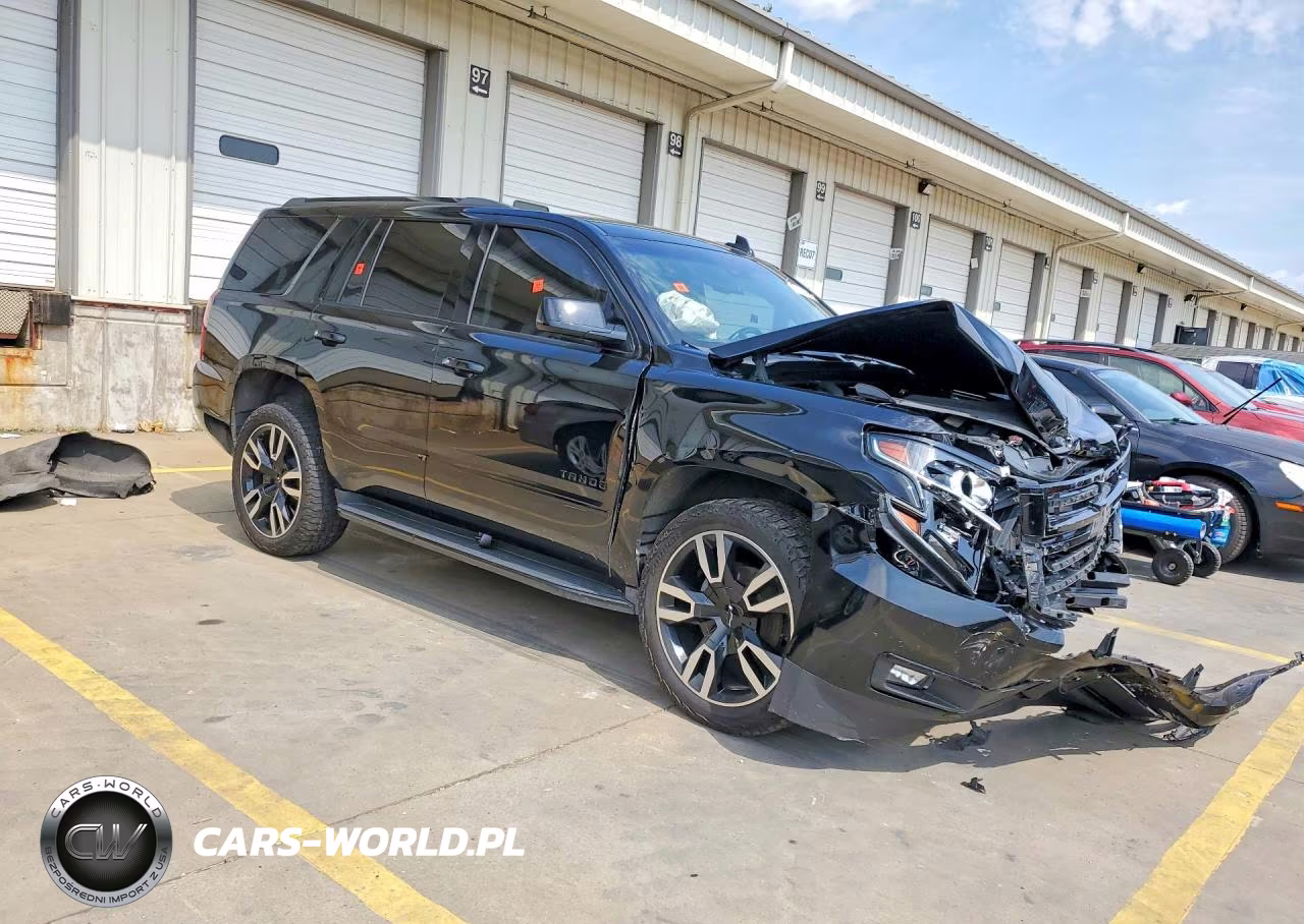 2018 Chevrolet Tahoe K1500 Premier VIN:1GNSKCKJ1JR181172 - 4