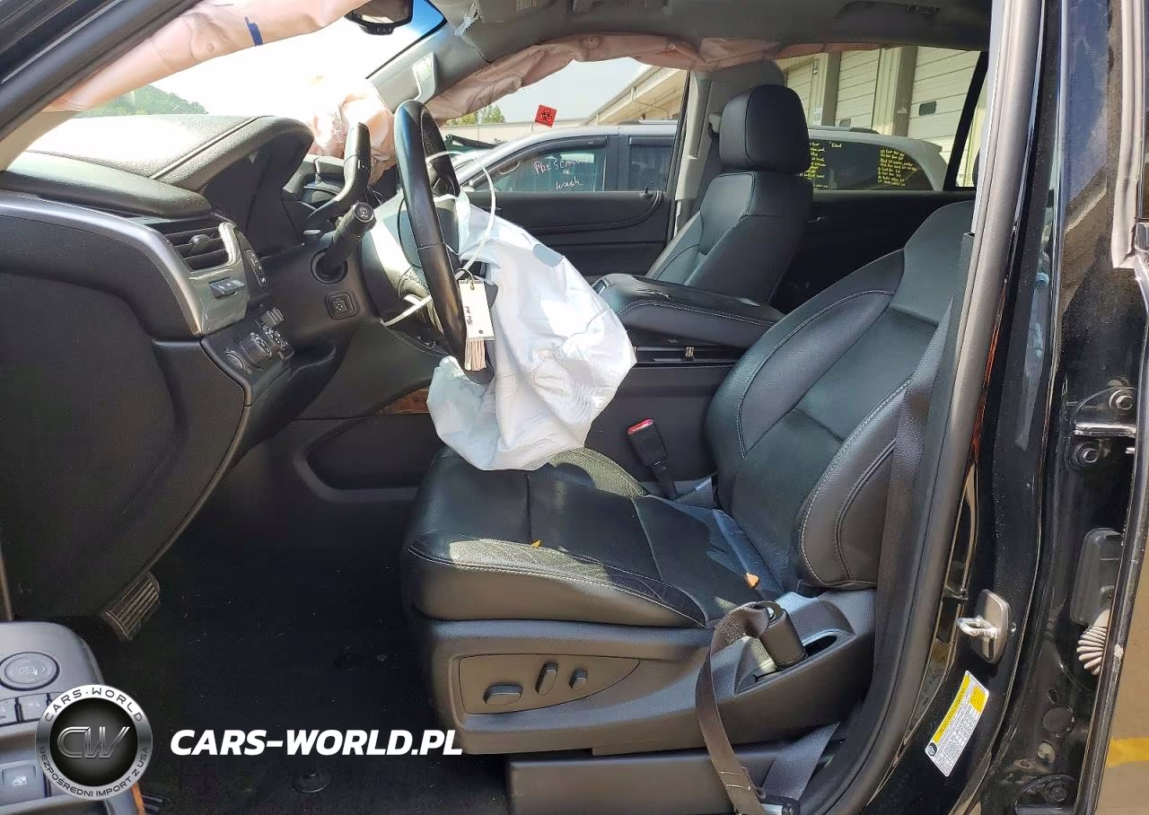 2018 Chevrolet Tahoe K1500 Premier VIN:1GNSKCKJ1JR181172 - 7