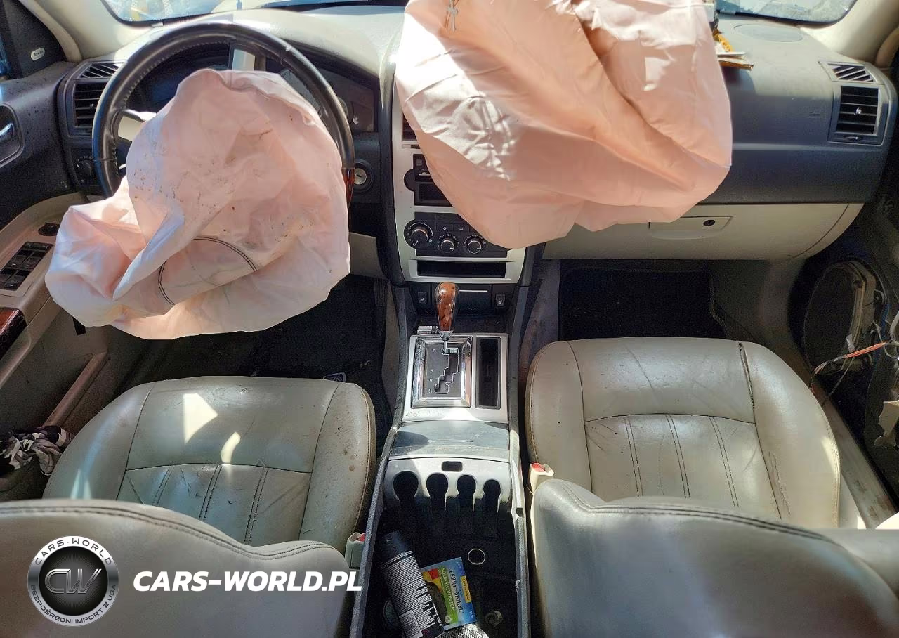 2006 Chrysler 300C VIN:2C3LA63H66H441400 - 8