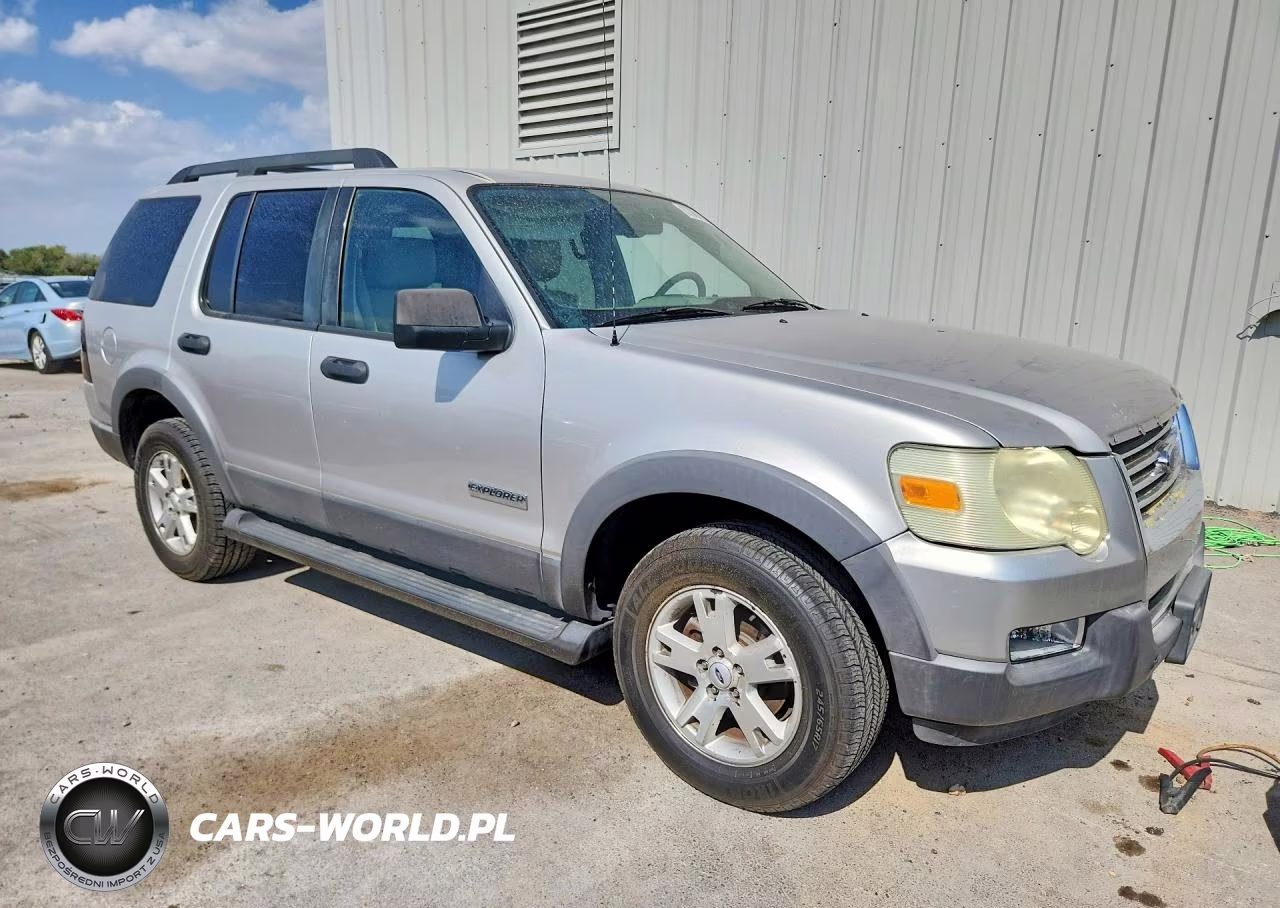 2006 Ford Explorer Xlt VIN:1FMEU63E16UA92267 - 4