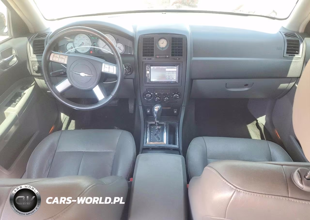 2005 Chrysler 300 Touring VIN:2C3JA53G45H134024 - 8