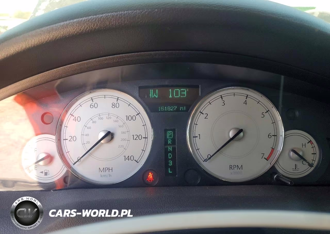 2005 Chrysler 300 Touring VIN:2C3JA53G45H134024 - 9