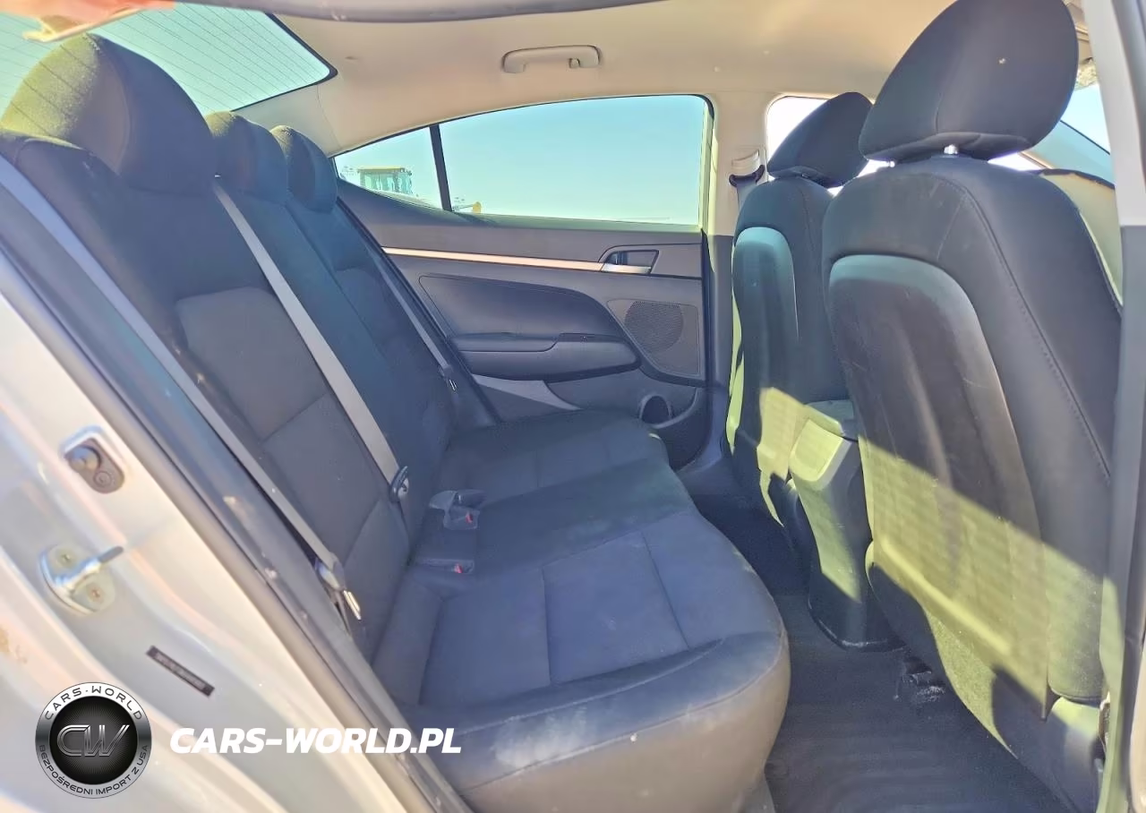 2019 Hyundai Elantra Se VIN:5NPD74LF0KH441993 - 10