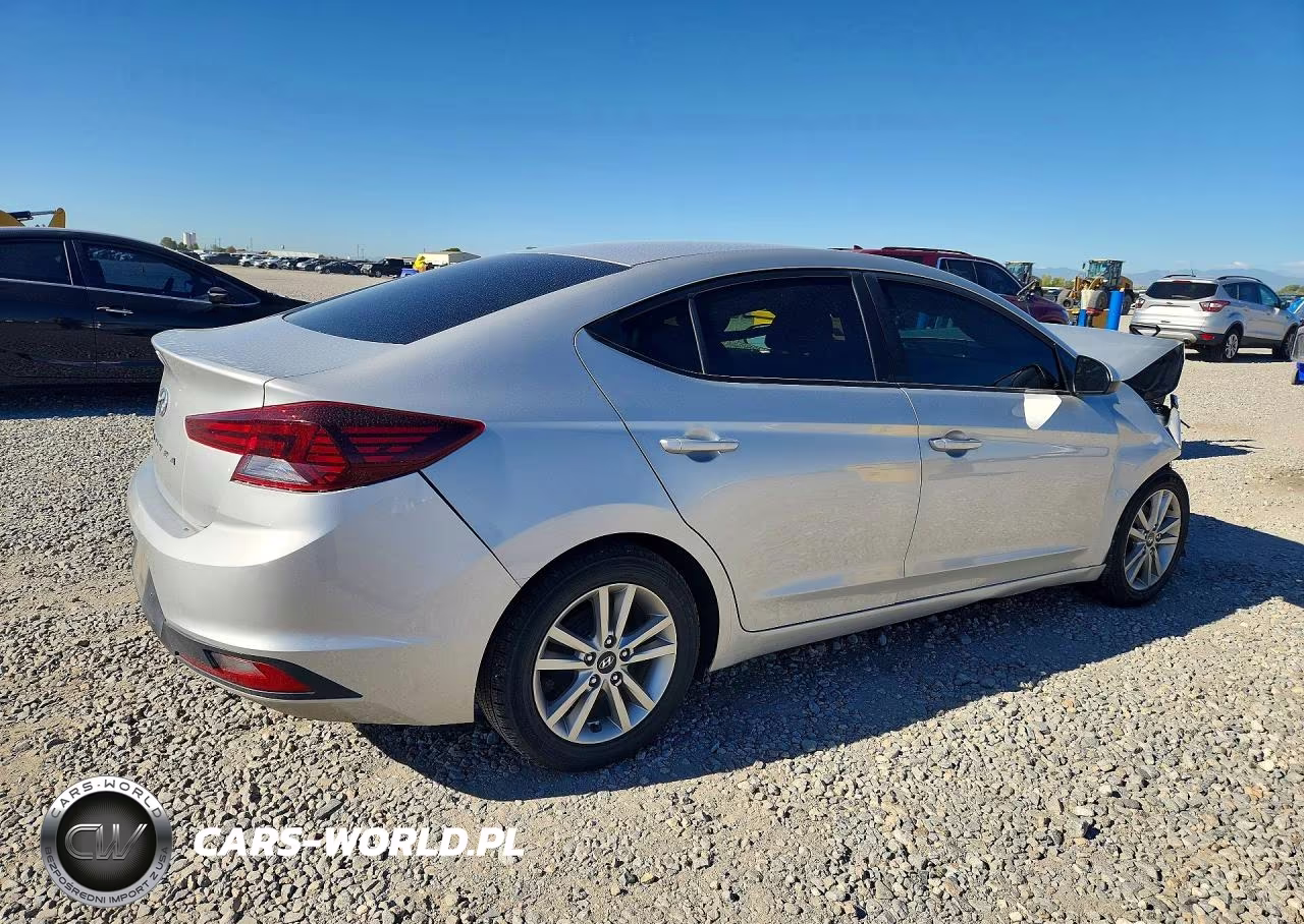 2019 Hyundai Elantra Se VIN:5NPD74LF0KH441993 - 3